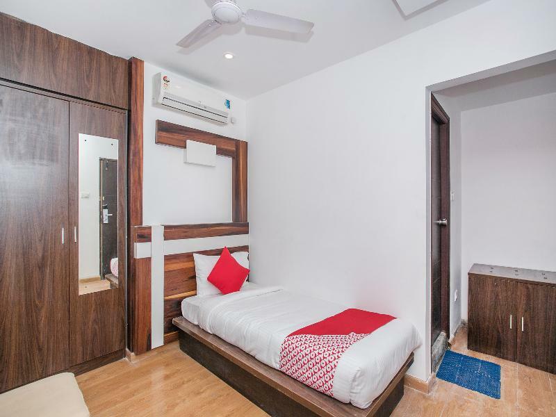 Oyo 15082 Moriz Boutique Hotel