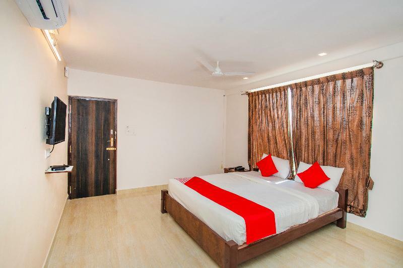 Hotel Collection O 16626 Rajkamal 3*