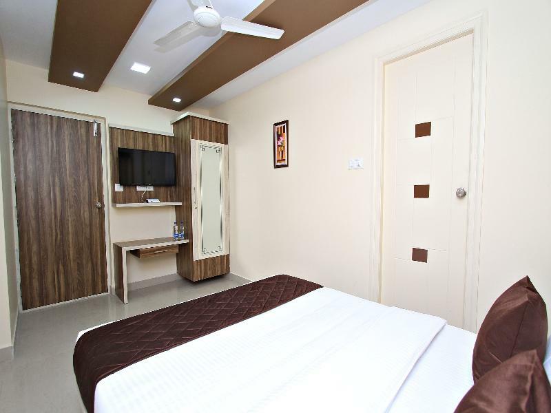 Hotel Bluemoon Comforts 3*