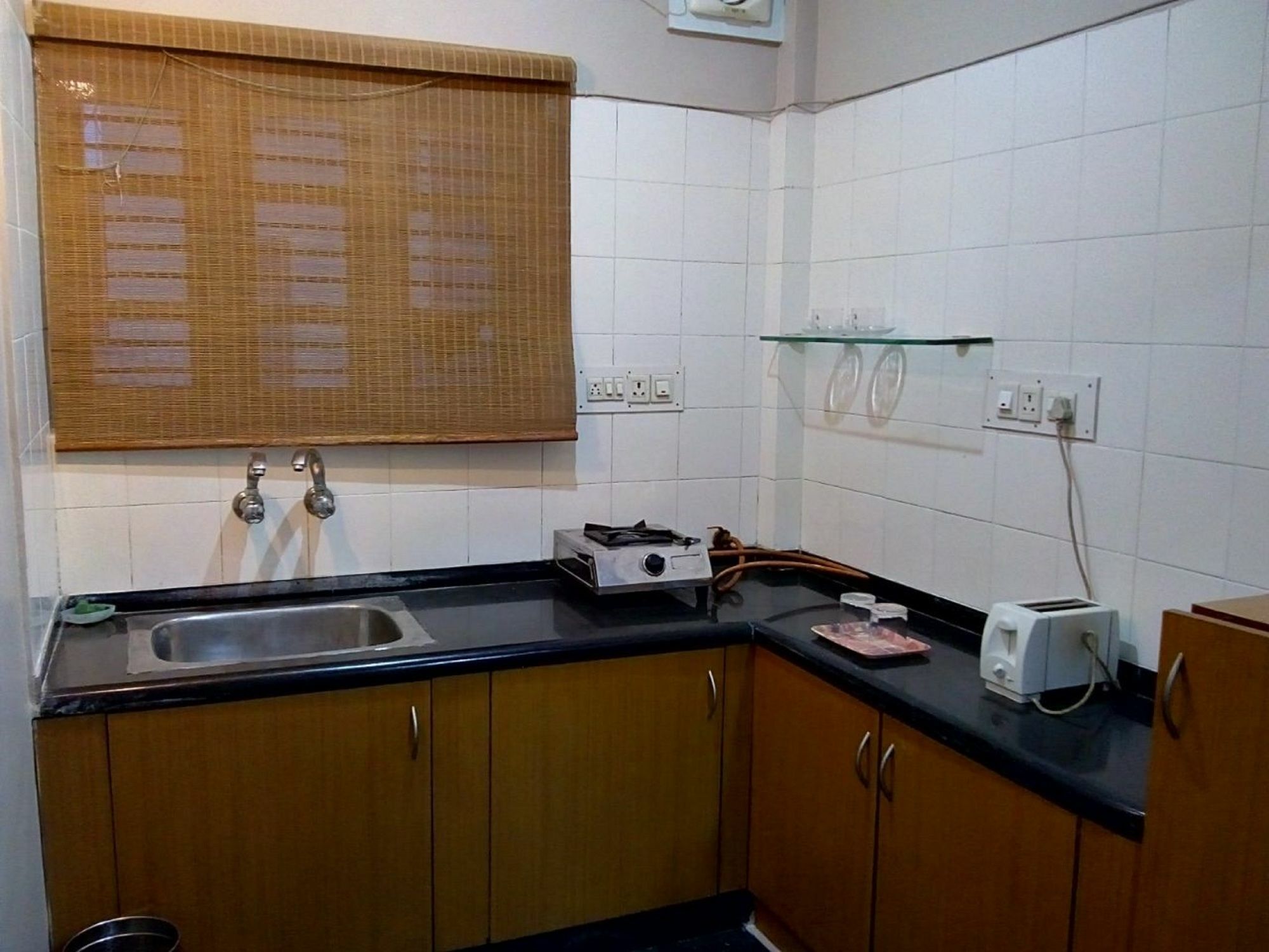 Om Residency Hotel 3*