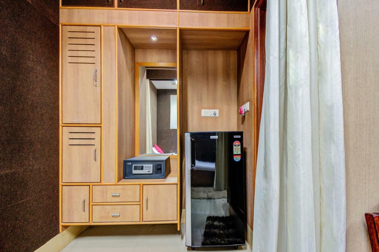 Oyo 1327 Inchara Bangalore