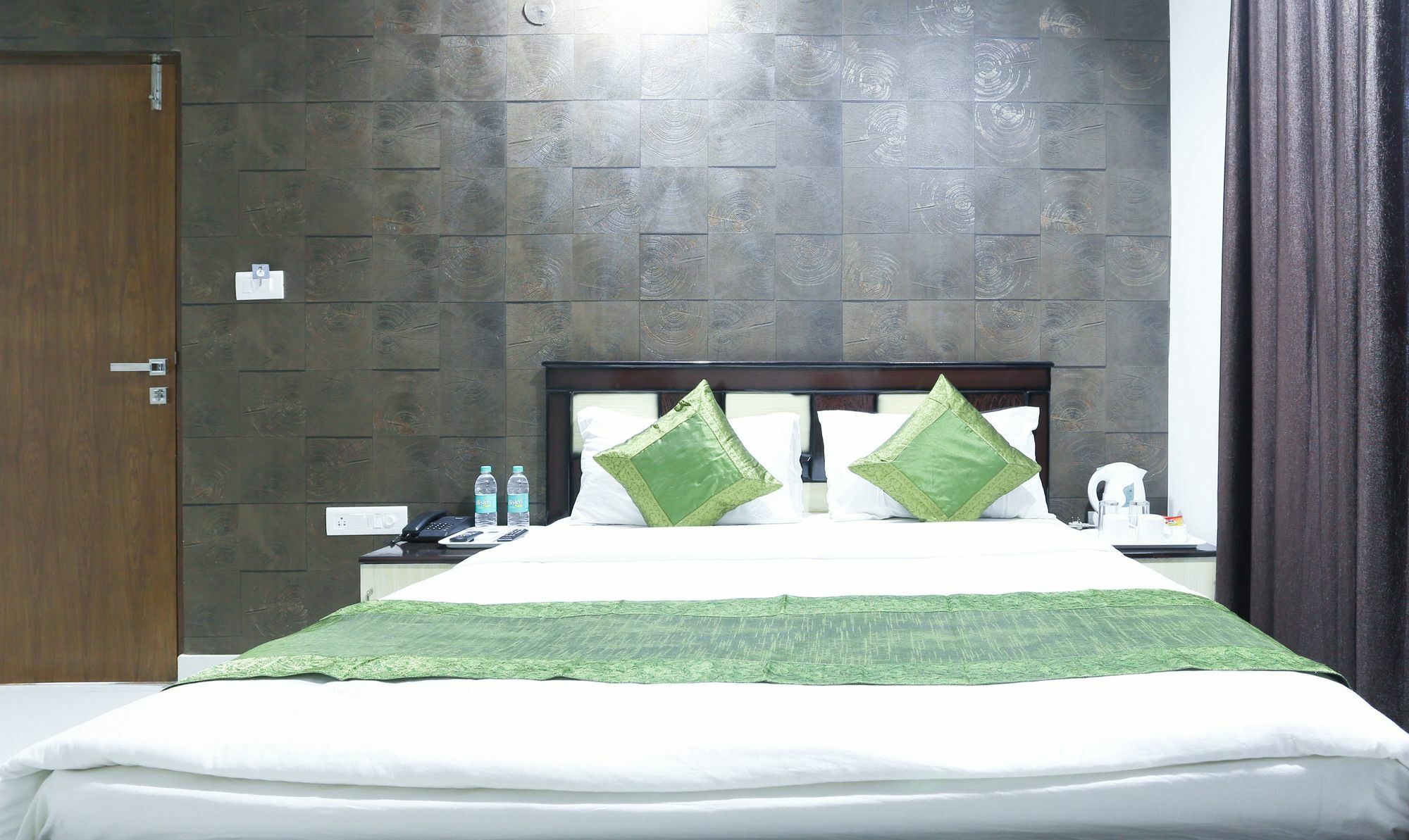 Treebo Live Castle Bangalore