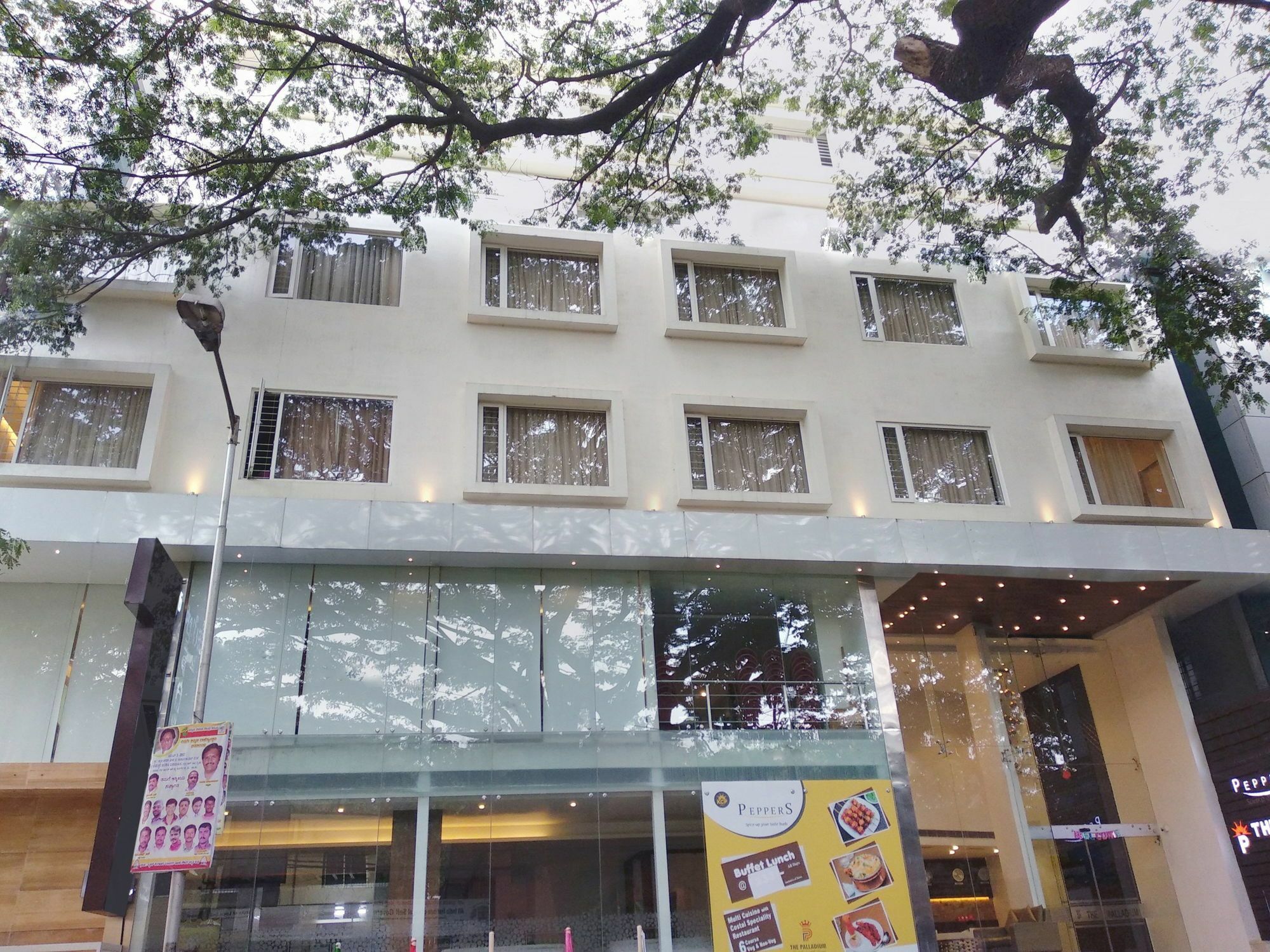 Hotel The Palladium Bangalore