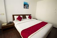 Hotel Oyo Jp Nagar 3*