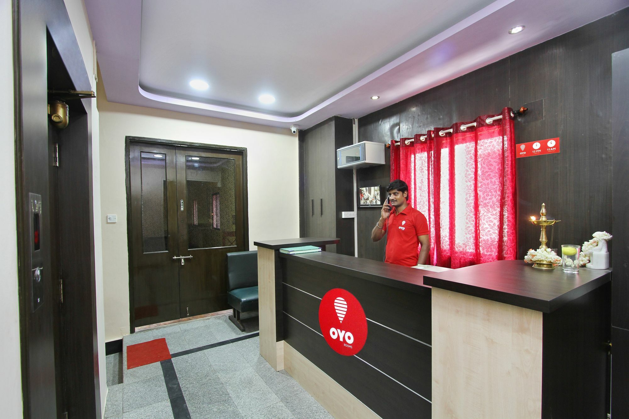 Oyo 9060 Sri Sai Guest Hotel Bangalore