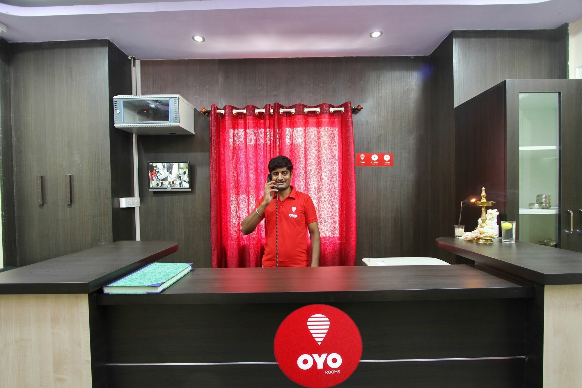 Hotel Oyo 9060 Sri Sai Guest 3*