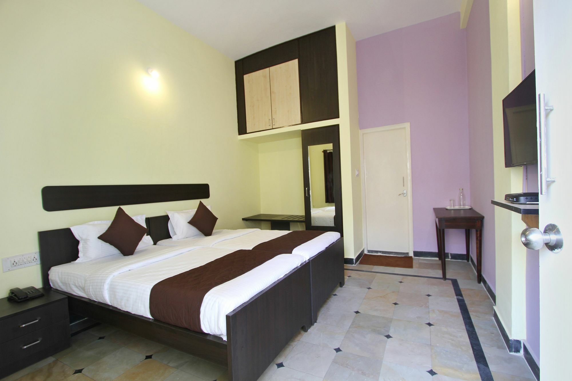 Oyo 9060 Sri Sai Guest 3* Bangalore