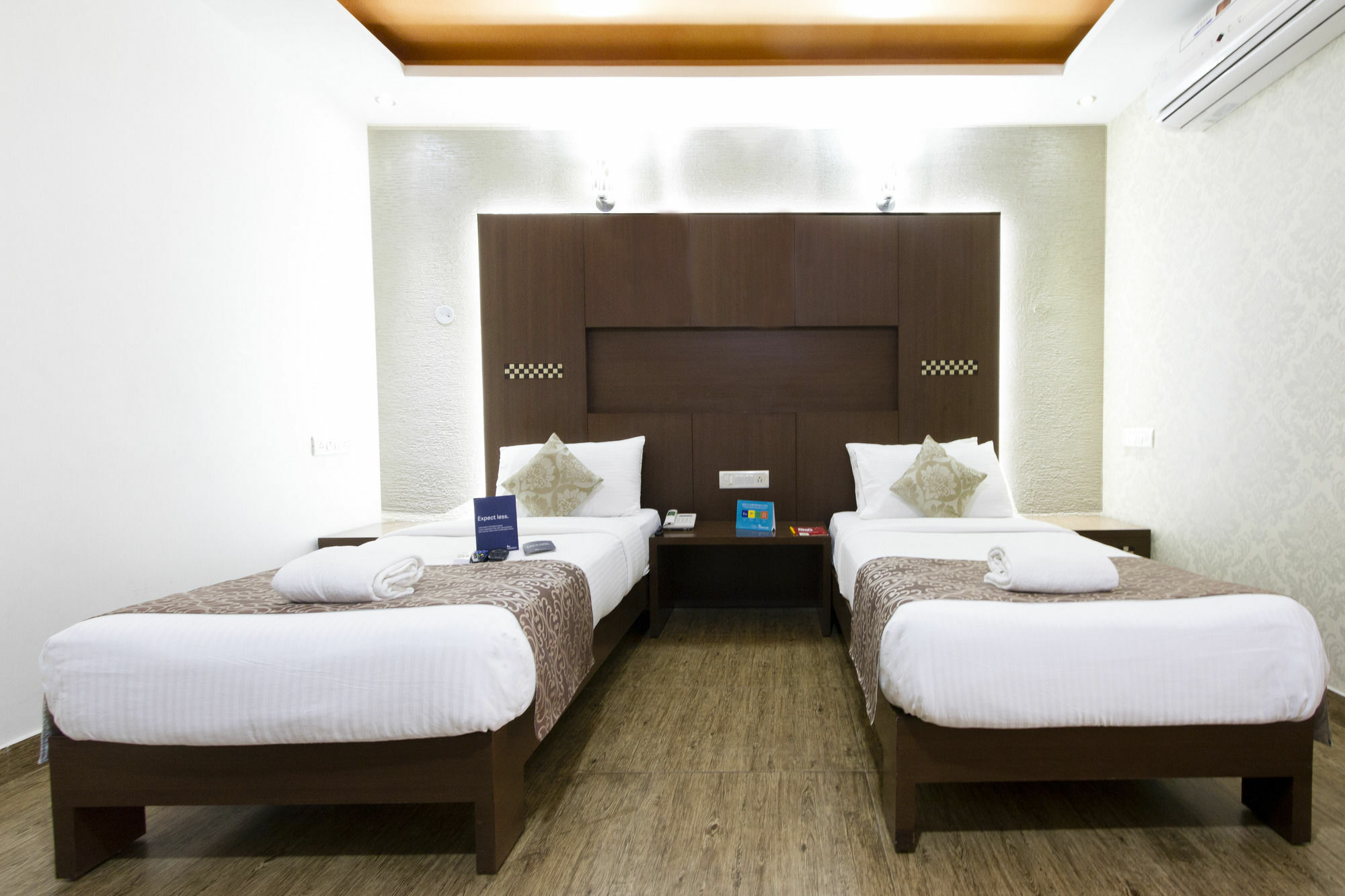 R D Suites Koramangala 3* Bangalore
