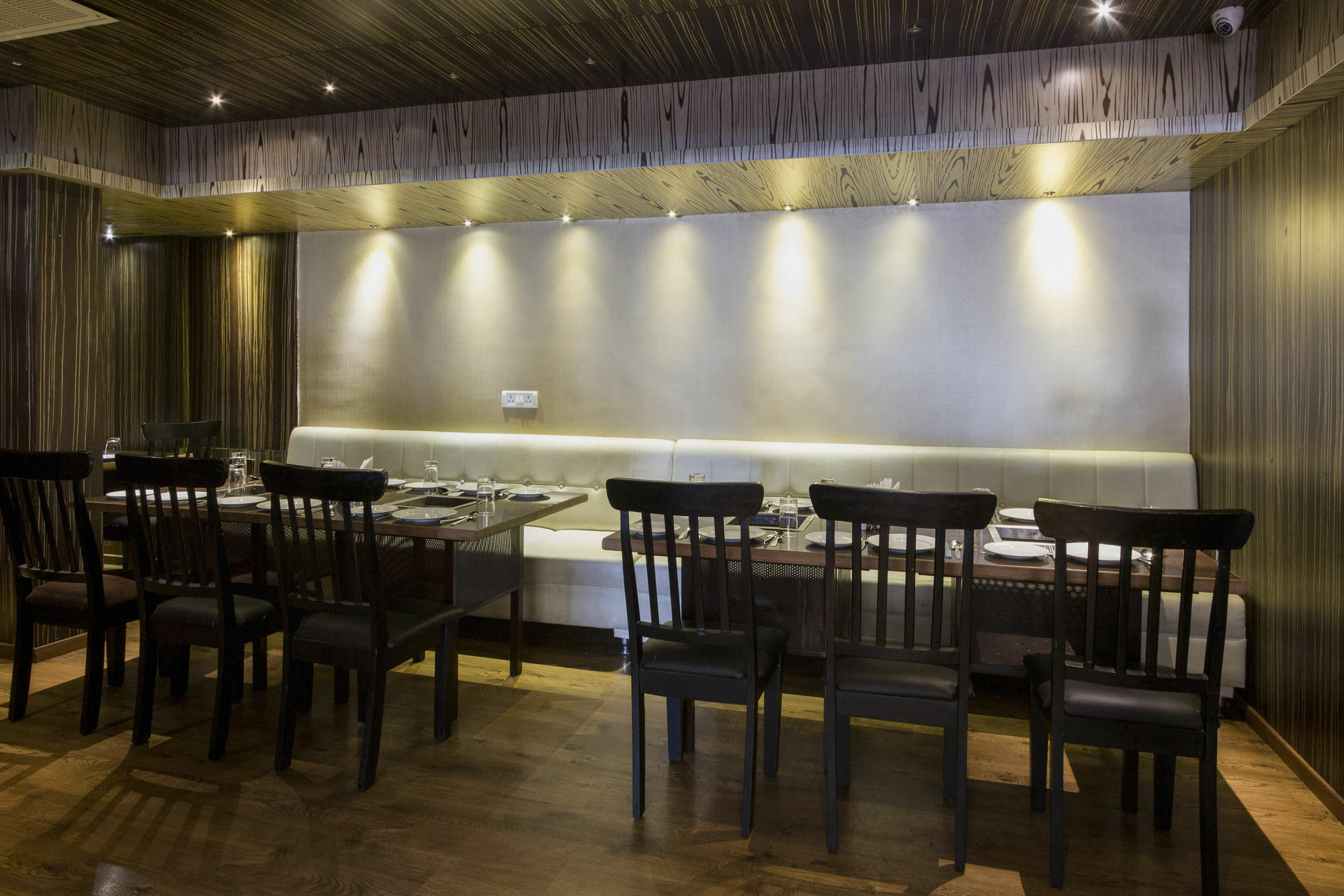 R D Suites Koramangala Bed & Breakfast