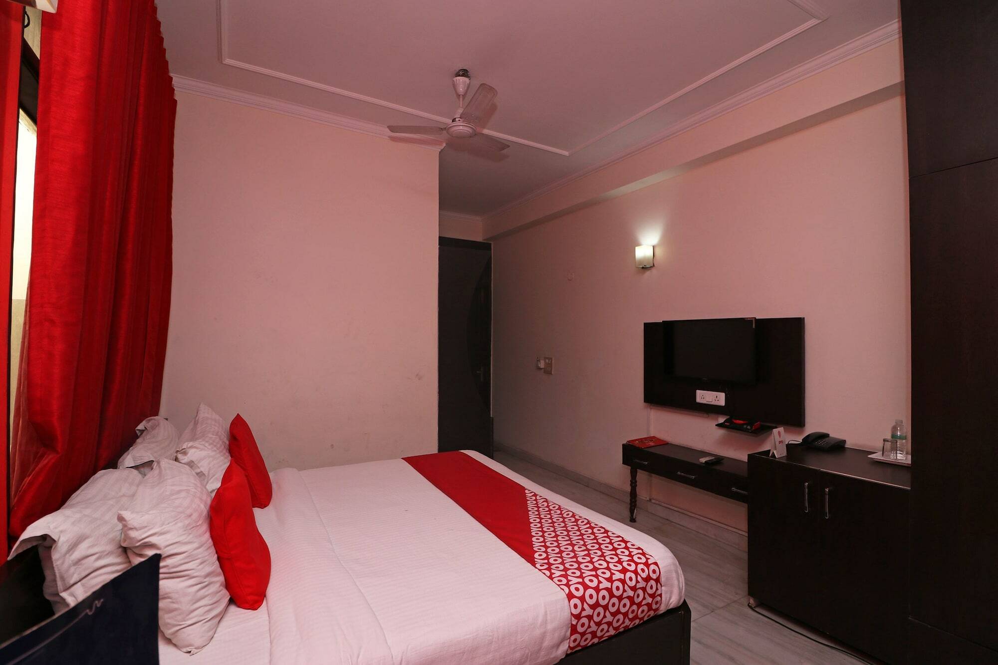 Collection O 19780 Basaweshwara Nagar 3* Bangalore