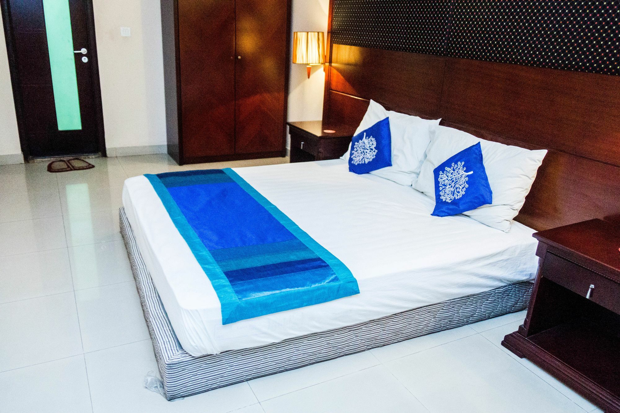 Oyo 5597 Sea Pearl 3*