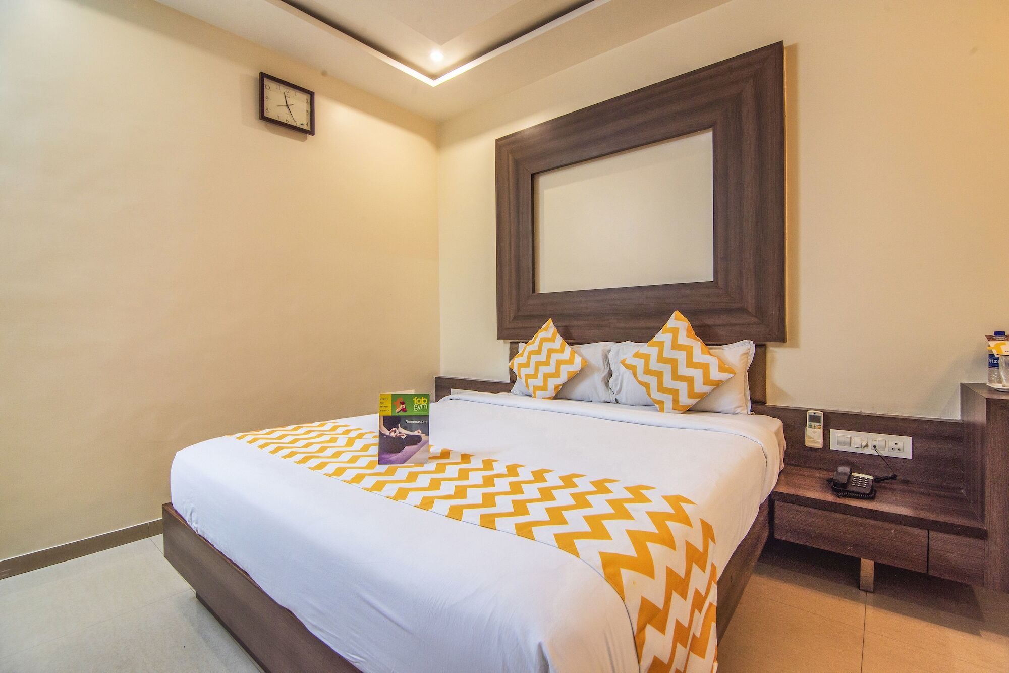 Hotel Fabhotel Corporate Bangalore