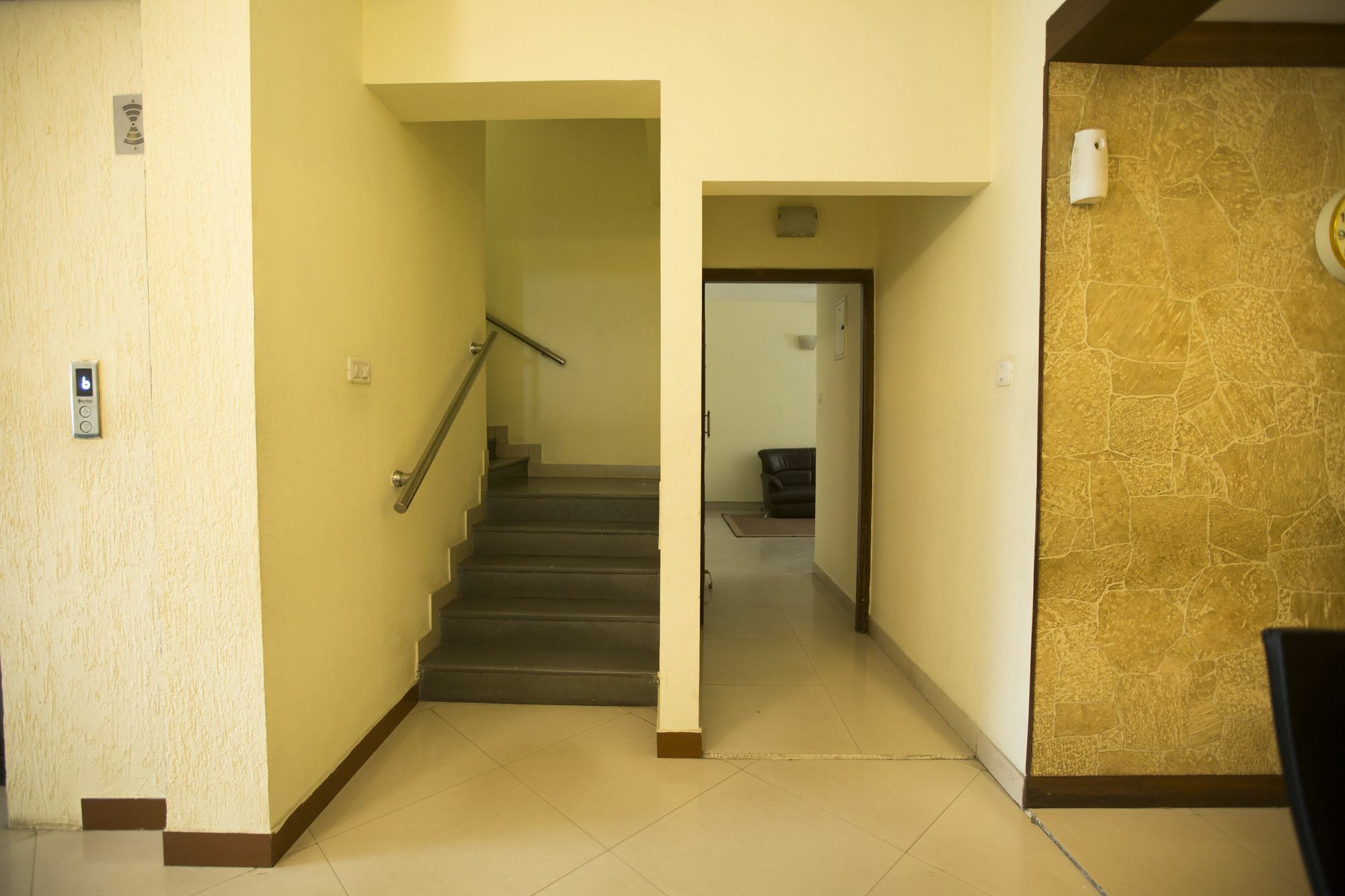 Mint Queensway Near Ulsoor 3*