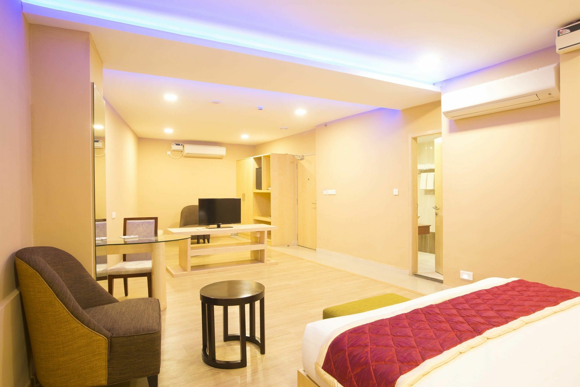 Supreme Hotel Bangalore