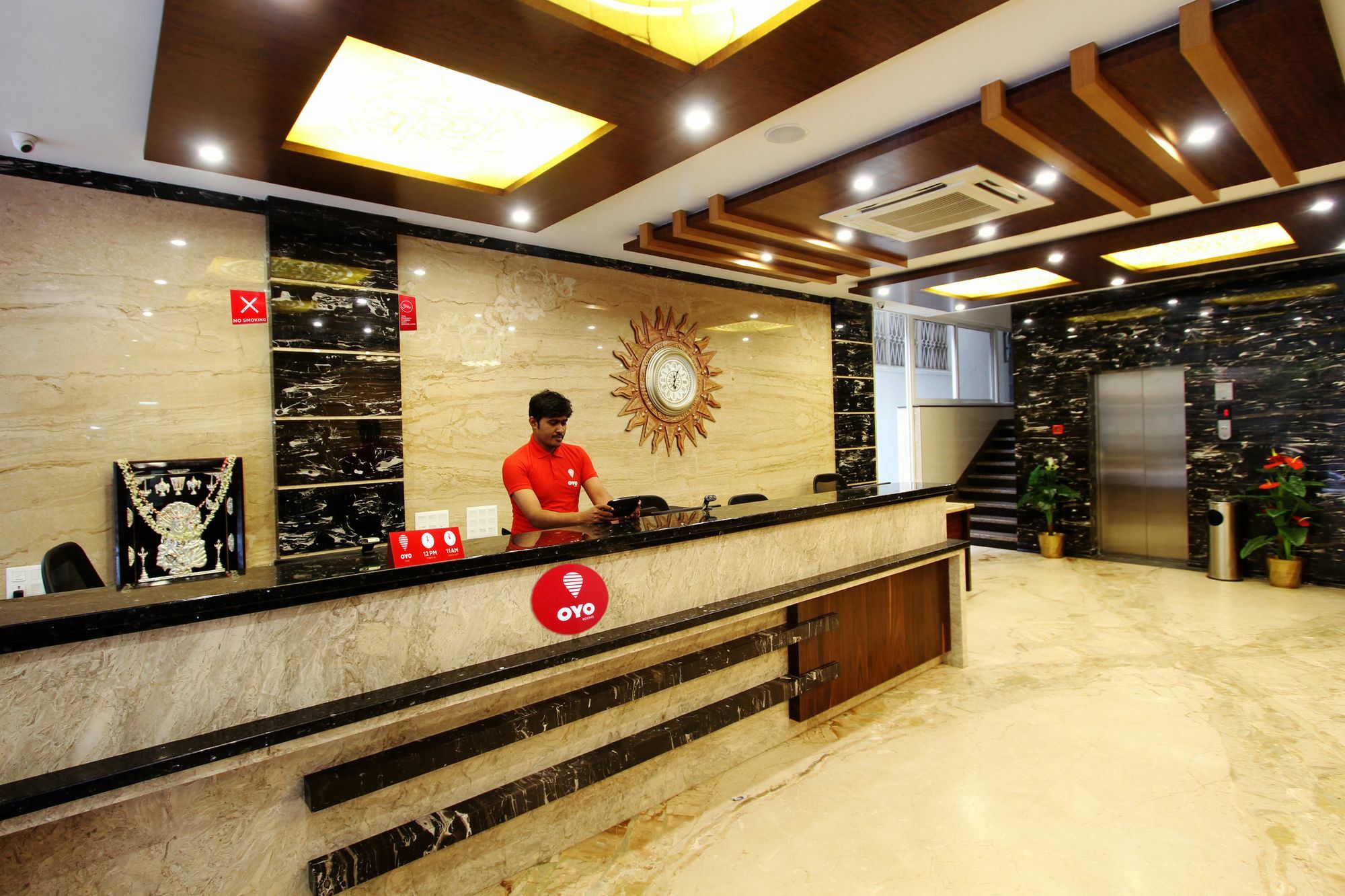 Hotel Oyo 4600 Ut Elegance Bangalore
