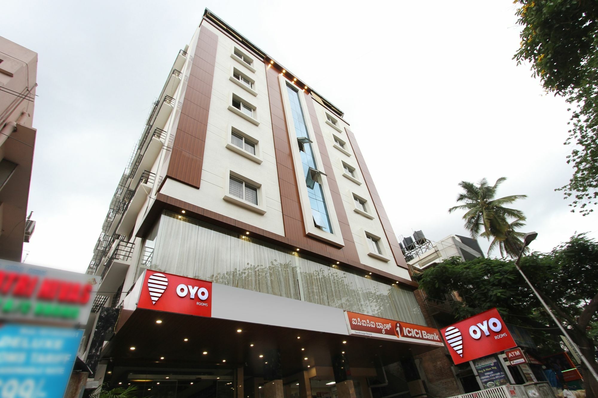 Oyo 4600 Ut Elegance Bangalore