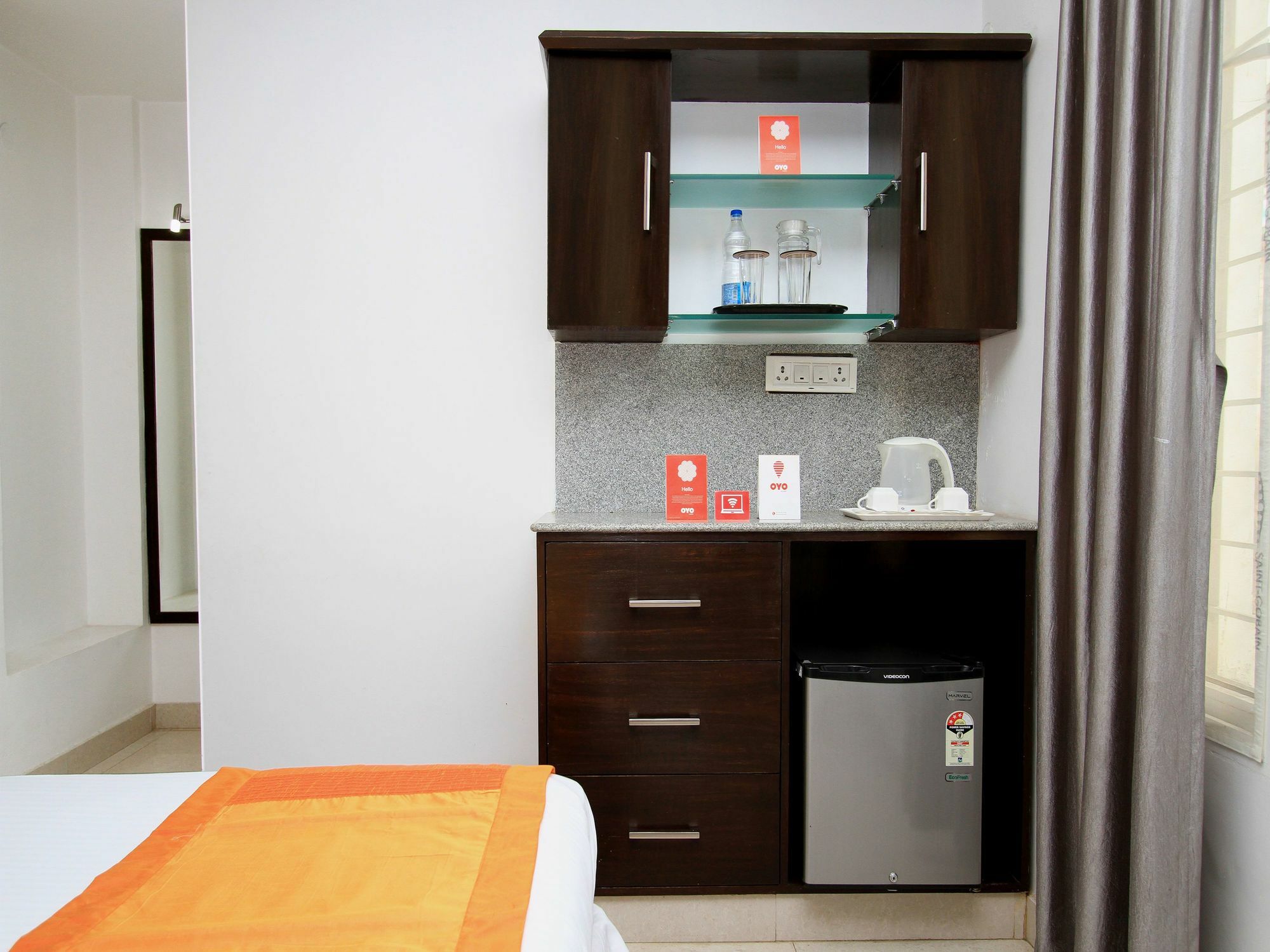 Oyo 7924 Little Lilly Guest Hotel