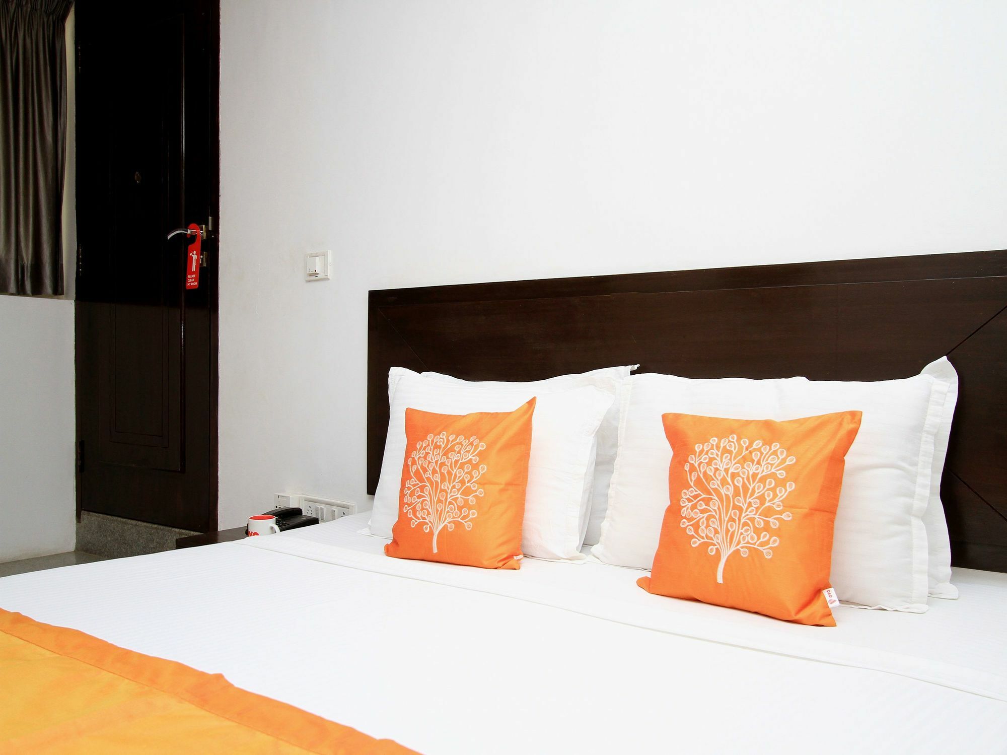 Oyo 7924 Little Lilly Guest Hotel