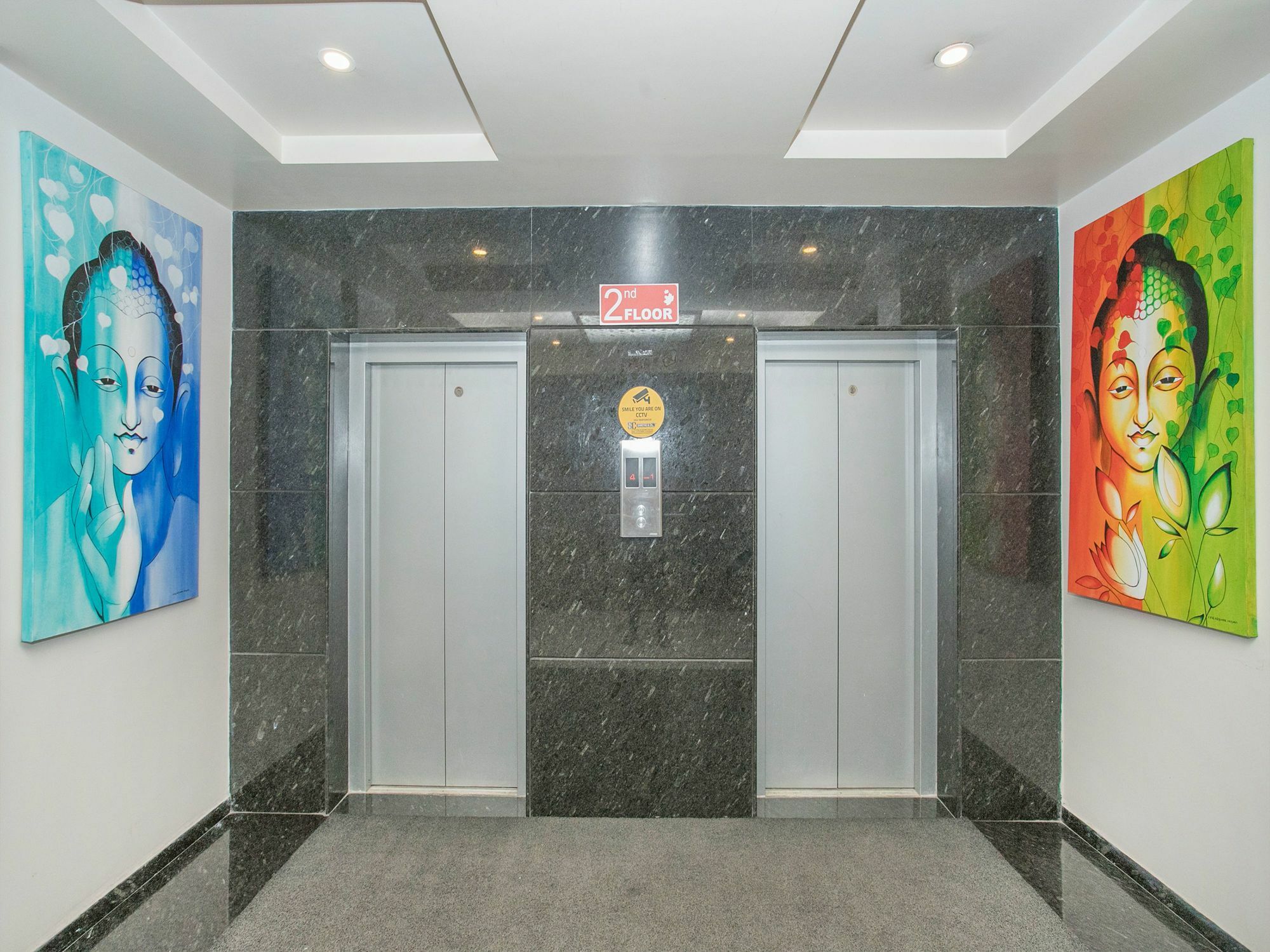 Hotel Oyo 490 Compact Maple Leaf 3*