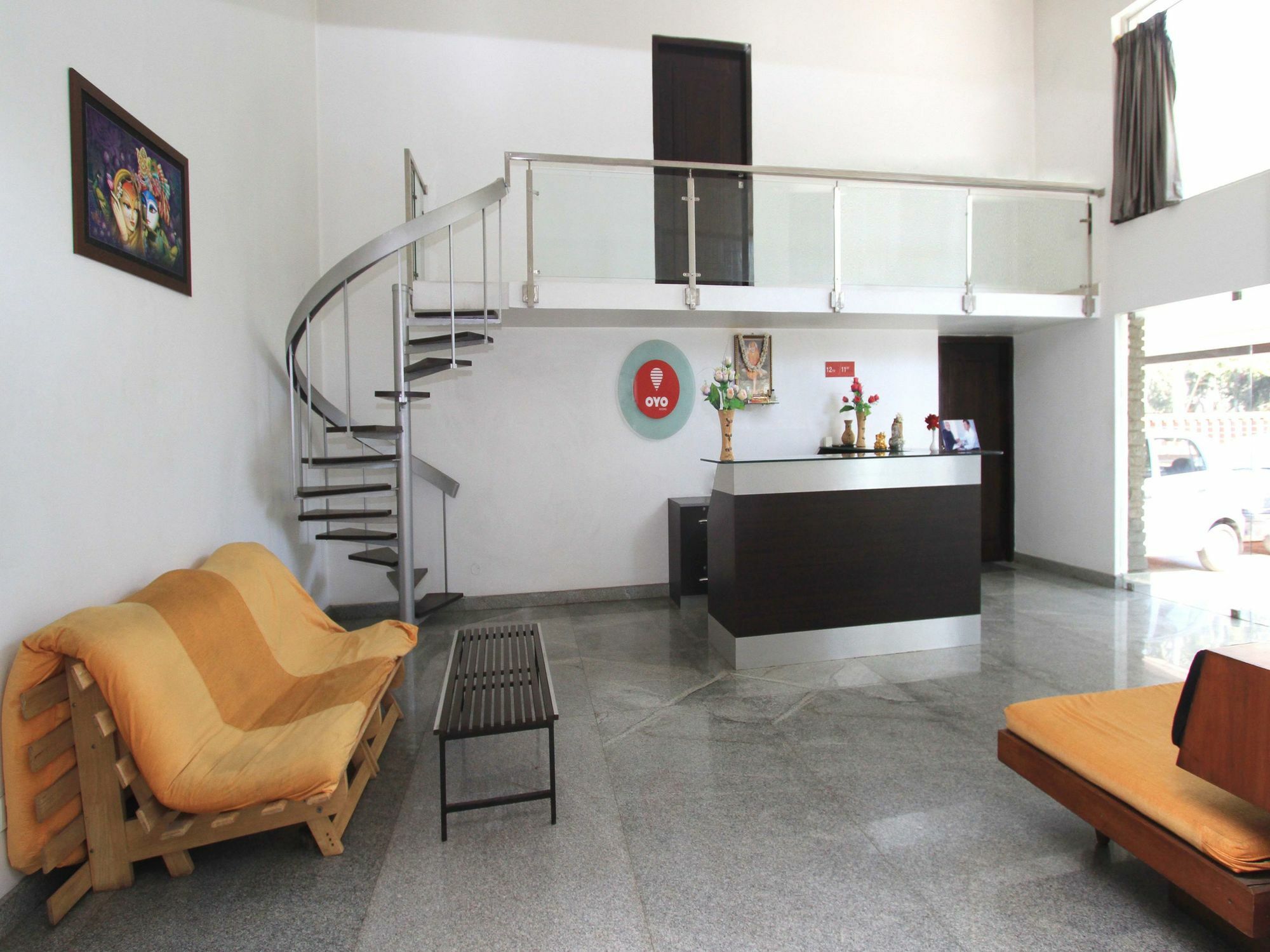 Oyo 7924 Little Lilly Guest Hotel