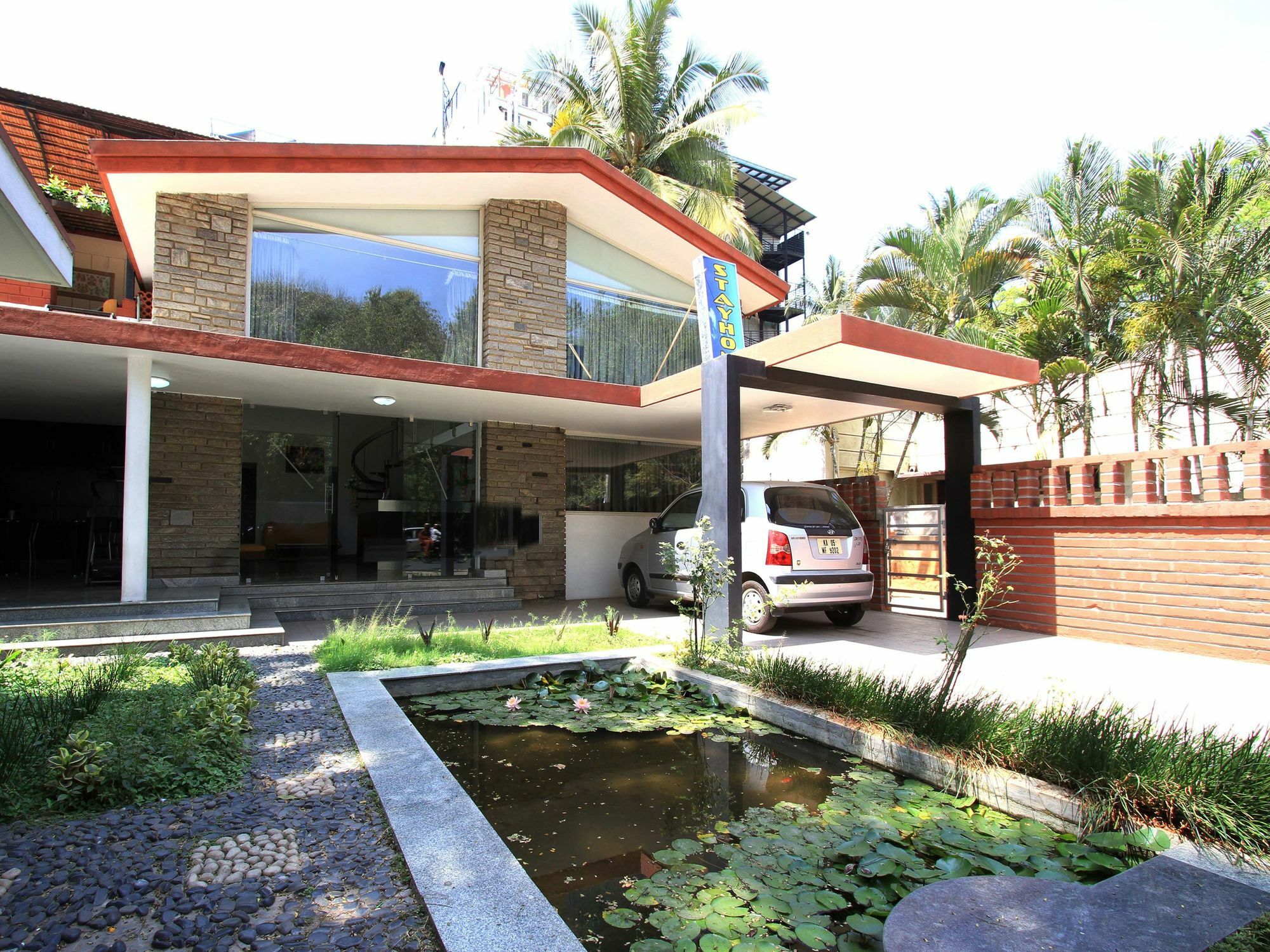 Oyo 7924 Little Lilly Guest Bangalore