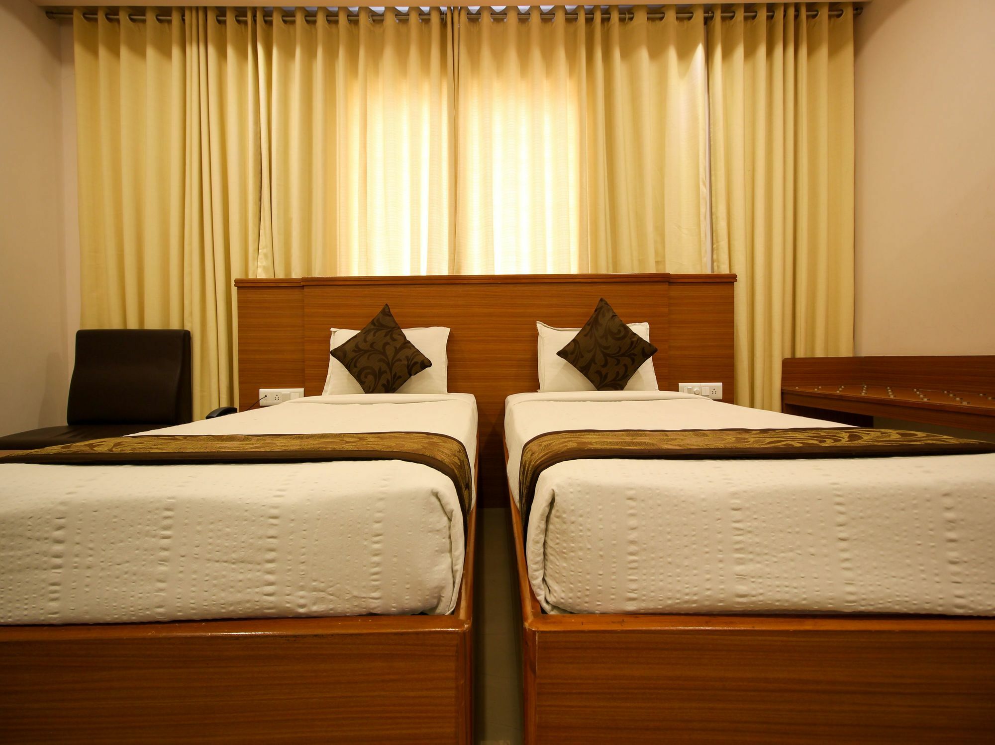 Oyo 6960 Kengeri Hotel