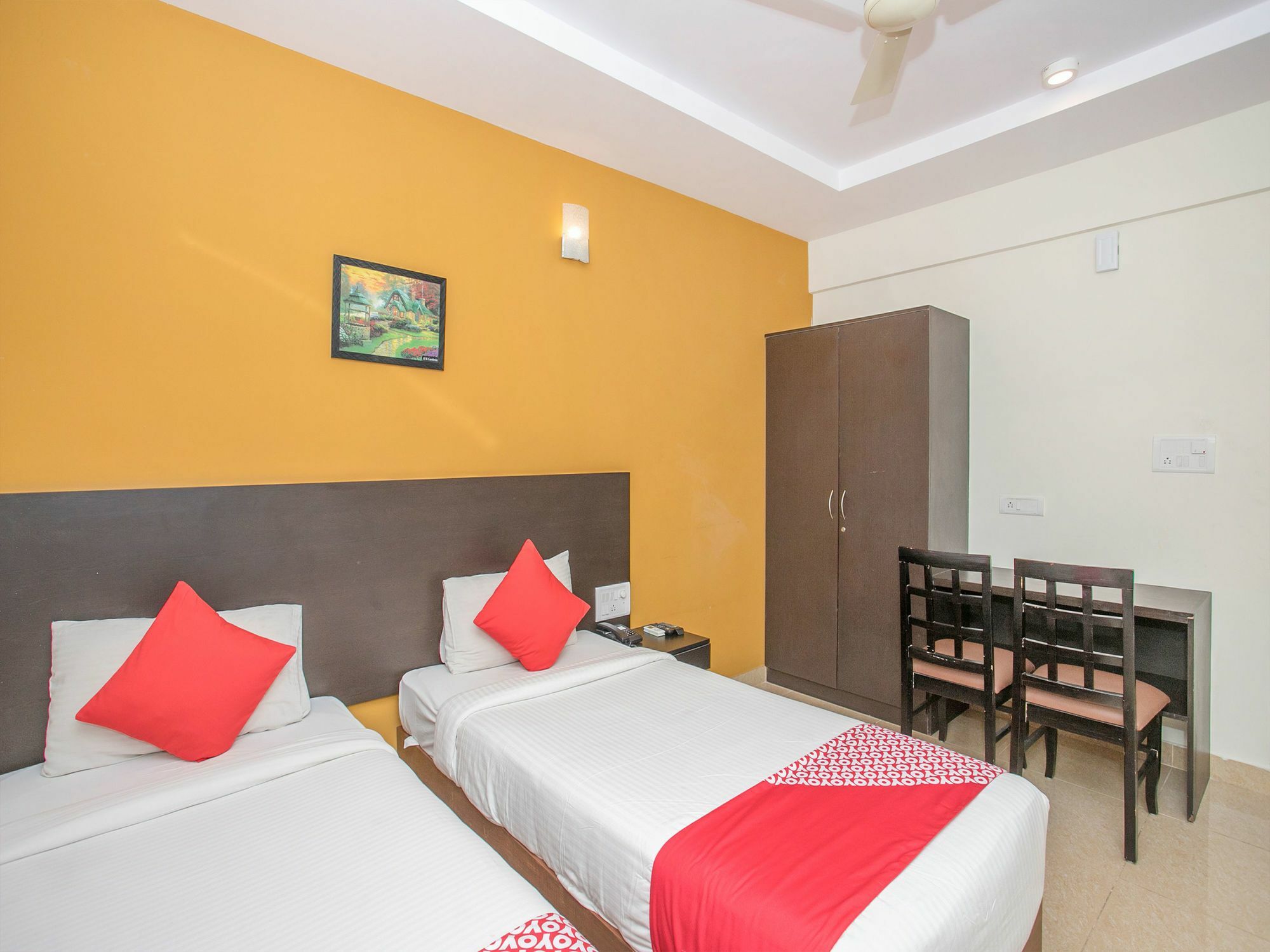 Hotel Oyo 7846 The Gardenia