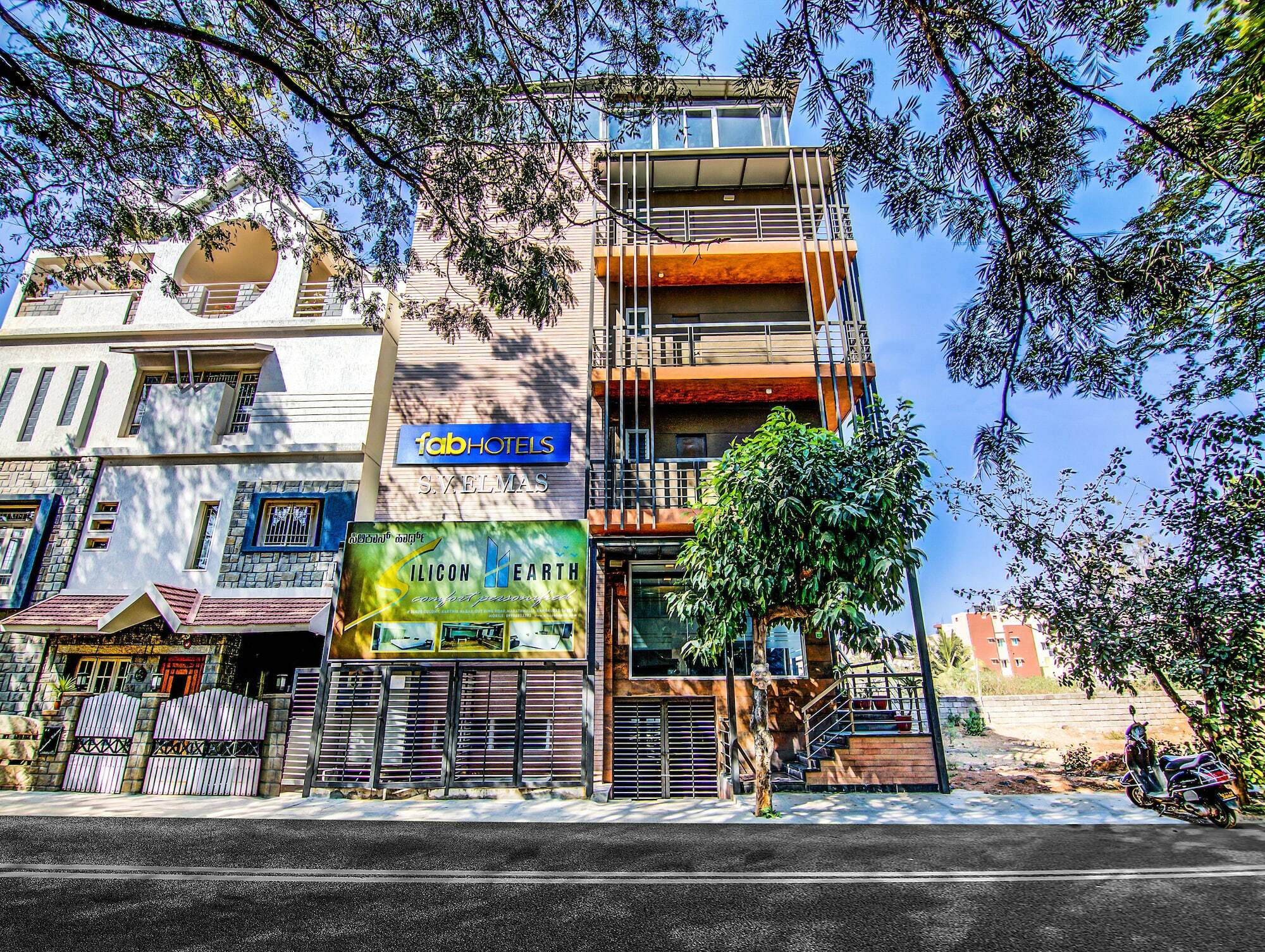 Fabhotel Silicon Hearth 3 Marathahalli Hotel