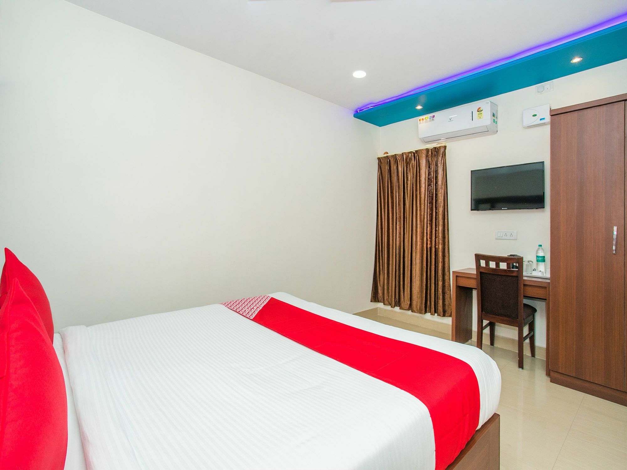 Oyo 16473 Ring View Hotel 2*