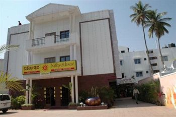 Red Mount 3* Bangalore