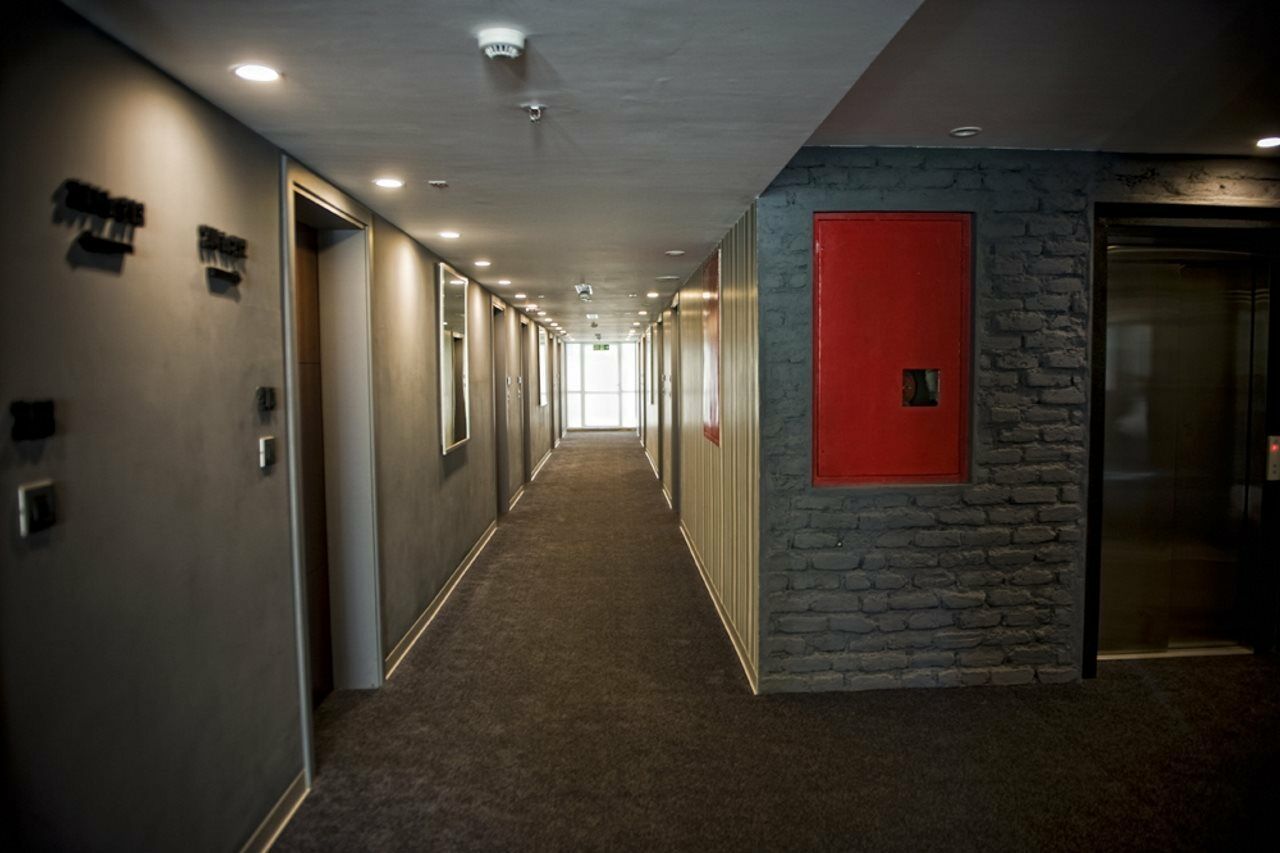 Hotel Escape & Bangalore