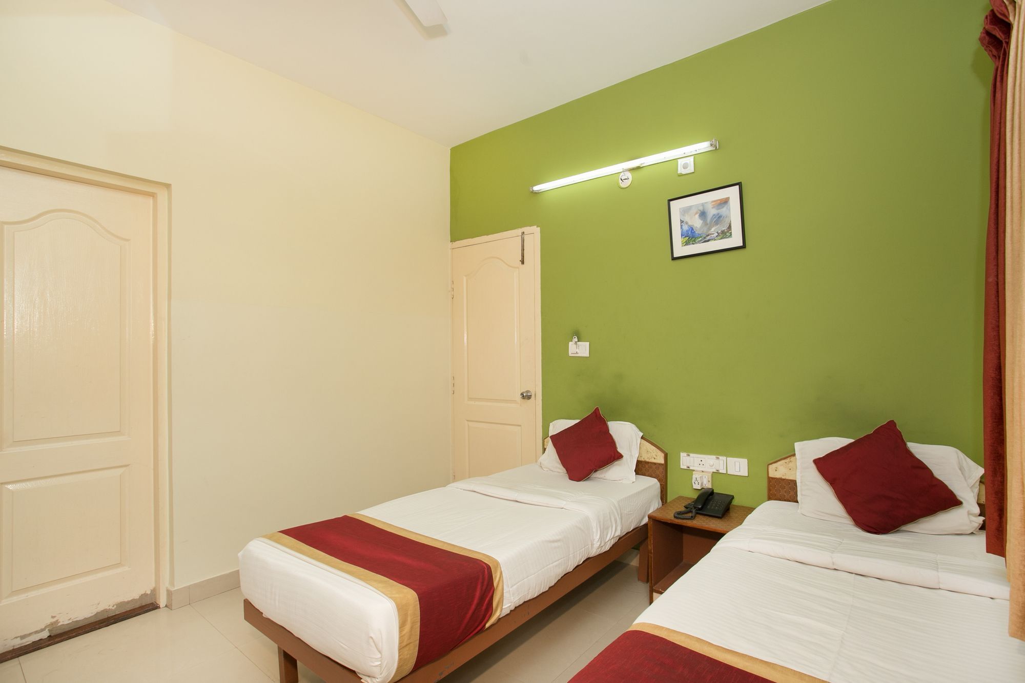 Oyo 10478 Raj Residency 3* Bangalore