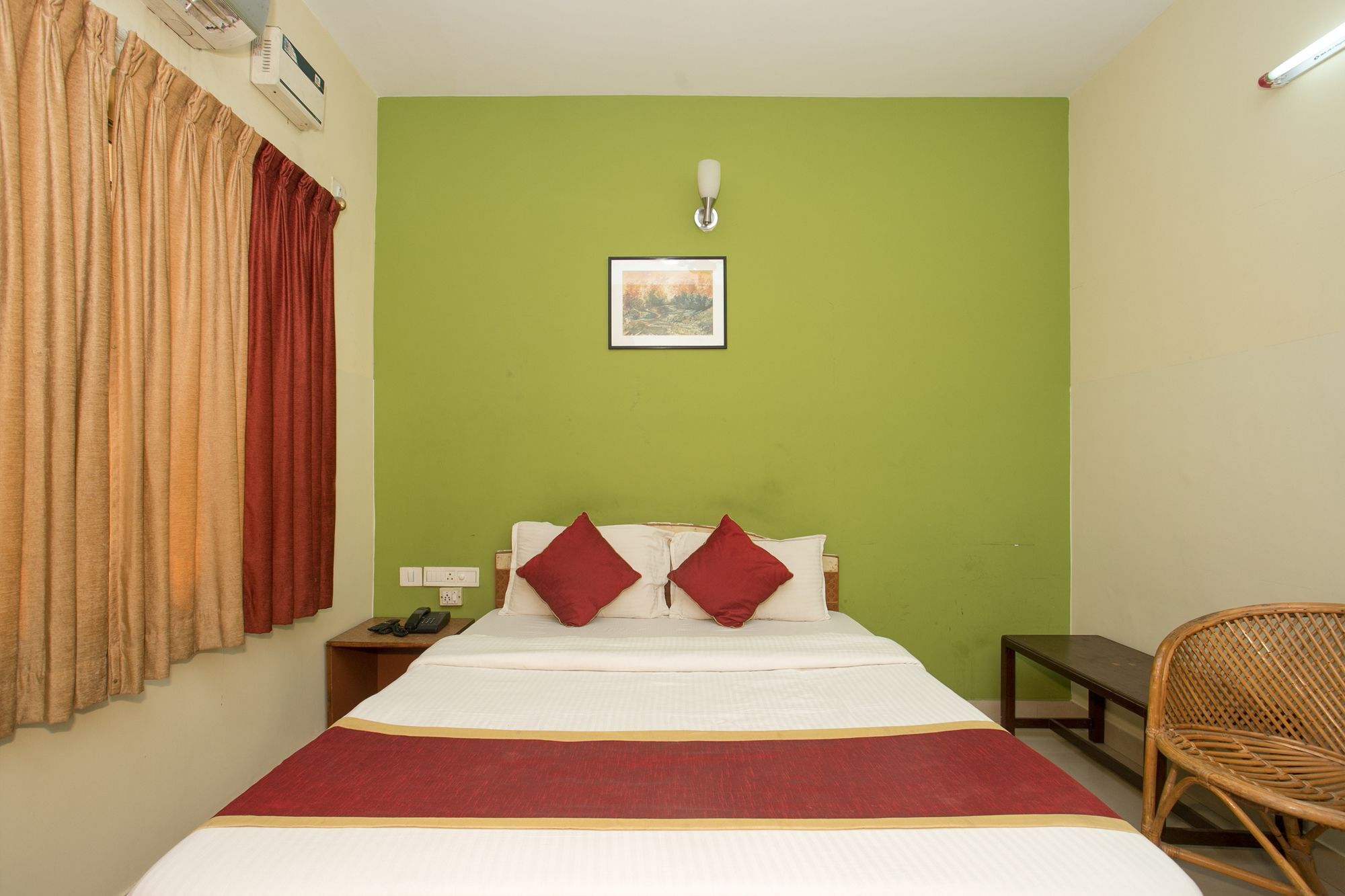 Hotel Oyo 10478 Raj Residency