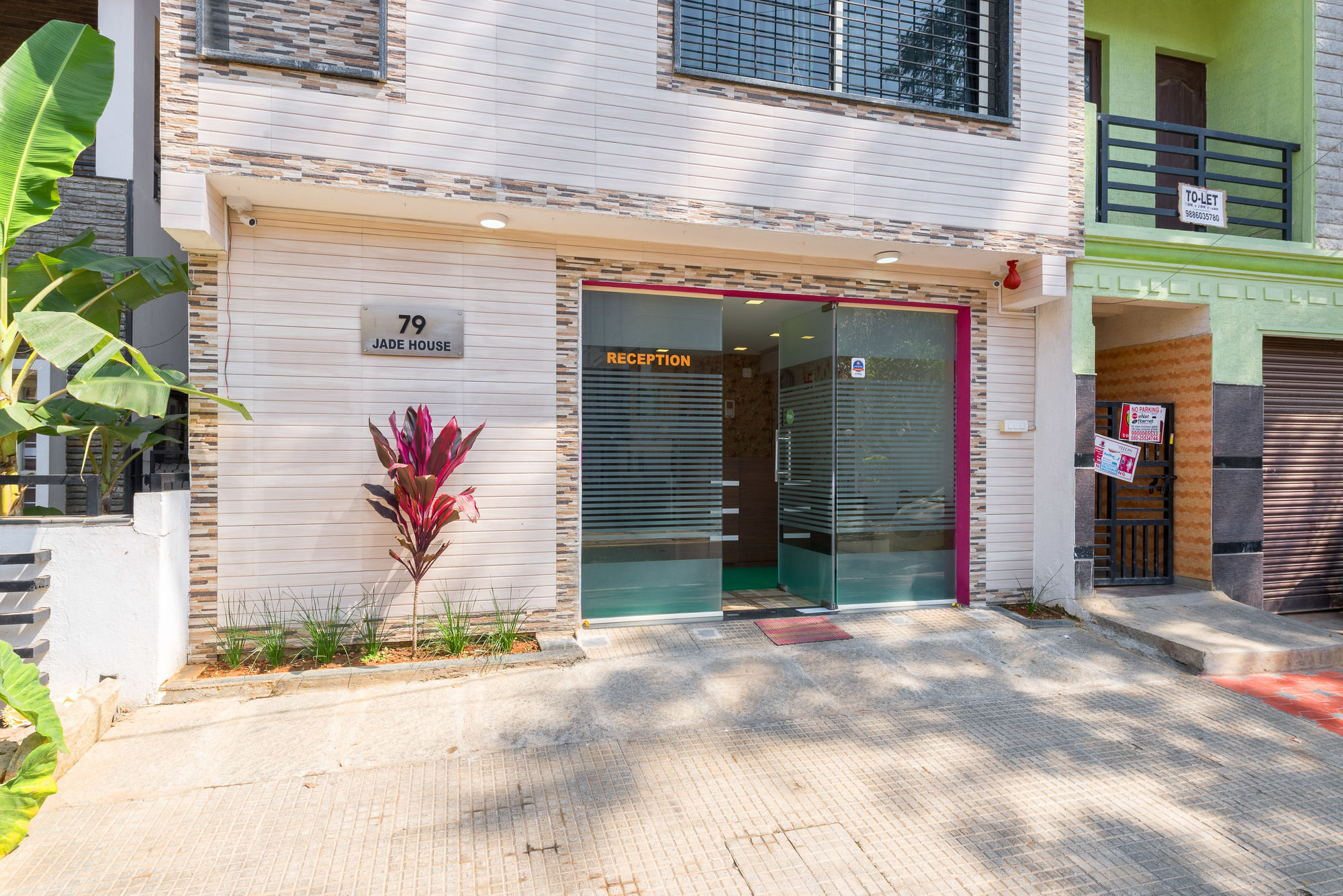 Treebo Shree Krishn Comfort Hotel 2*