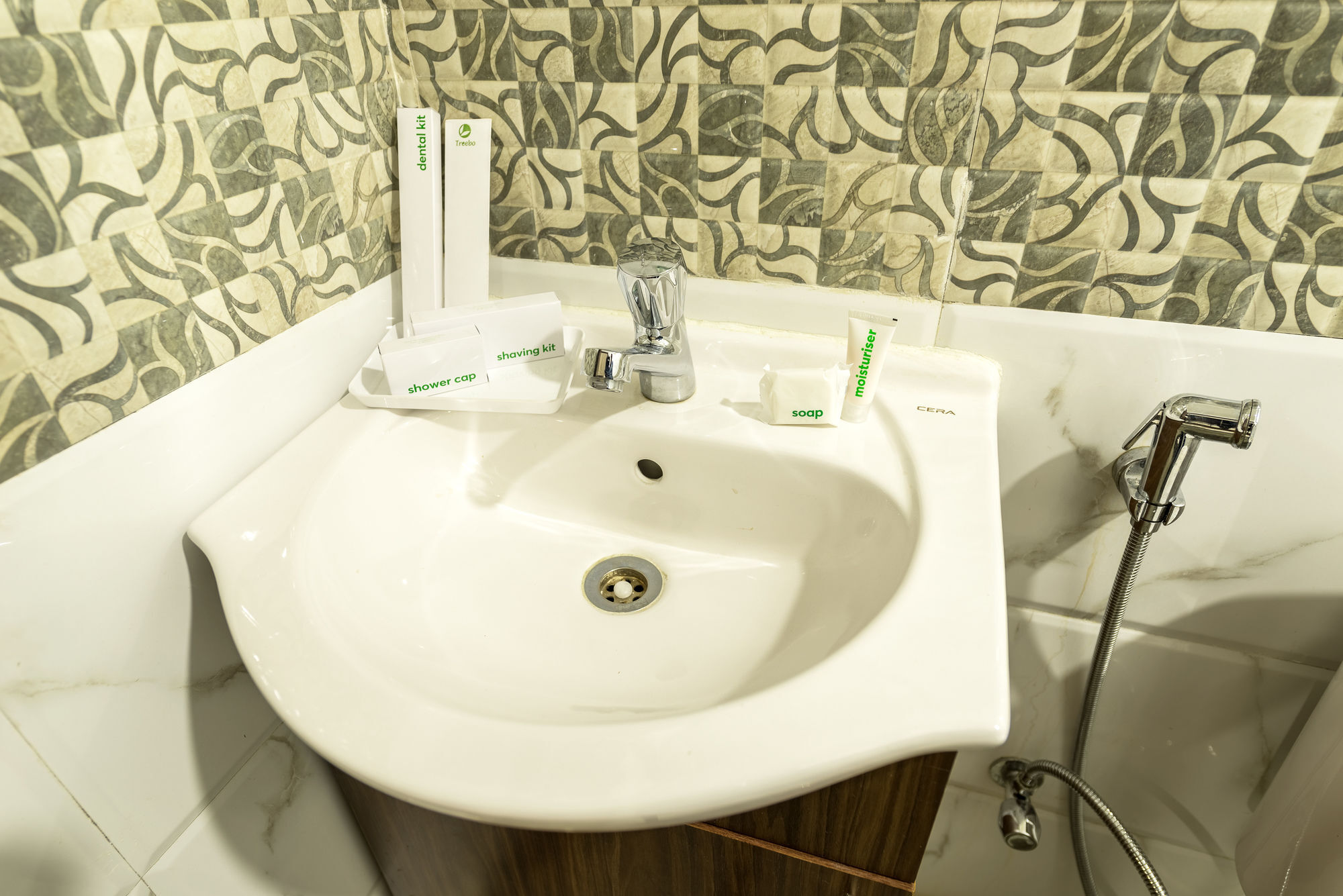 Treebo Shree Krishn Comfort Hotel 2*