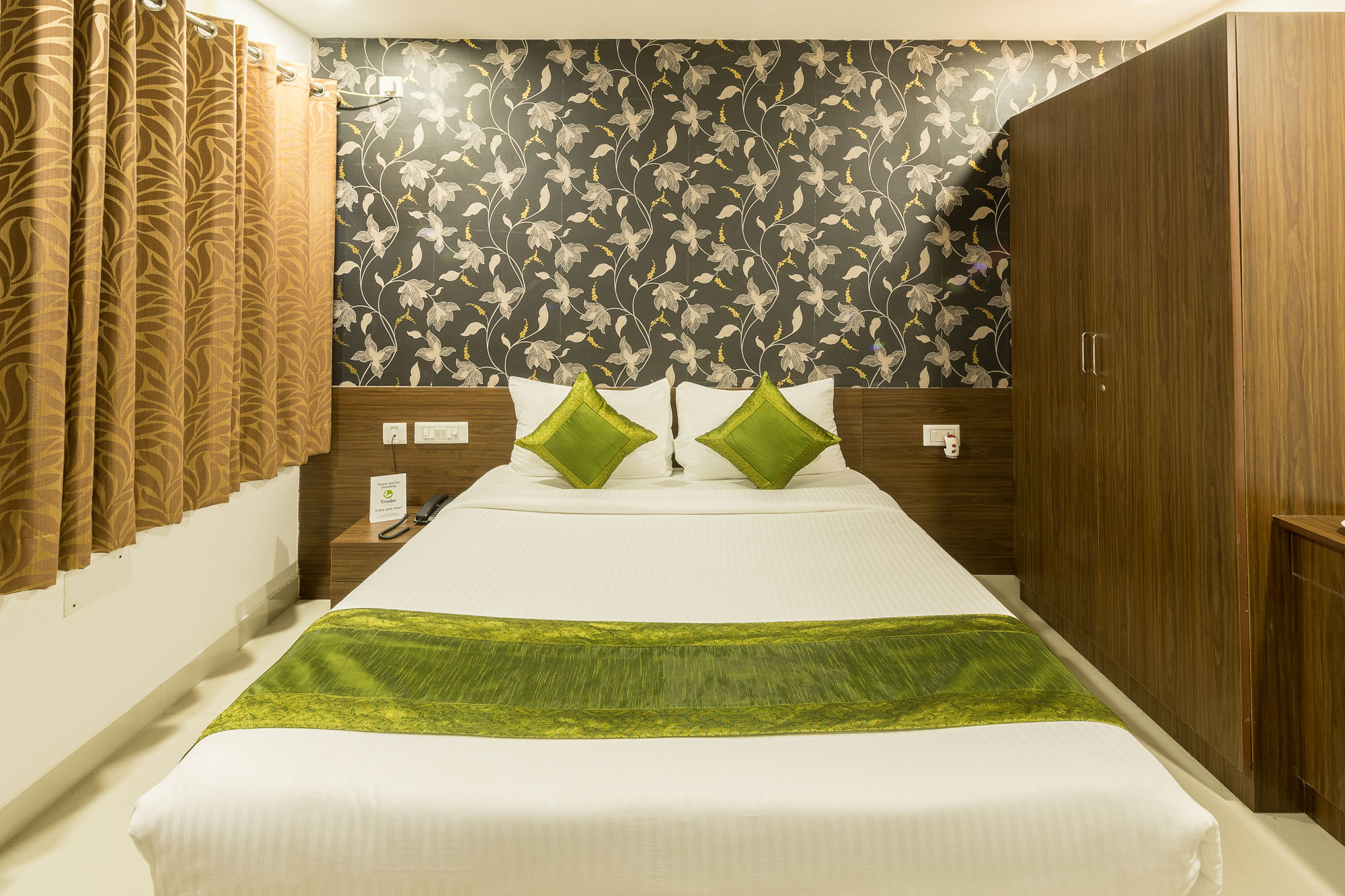 Hotel Treebo Shree Krishn Comfort
