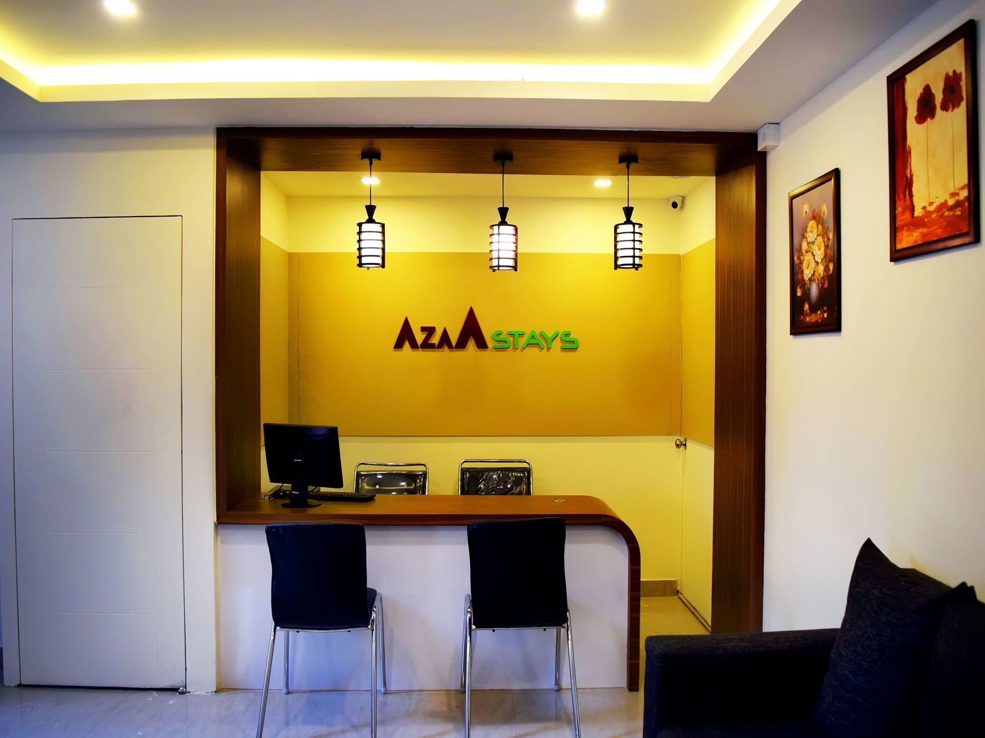 Oyo 7898 Azaa Hotel Bangalore