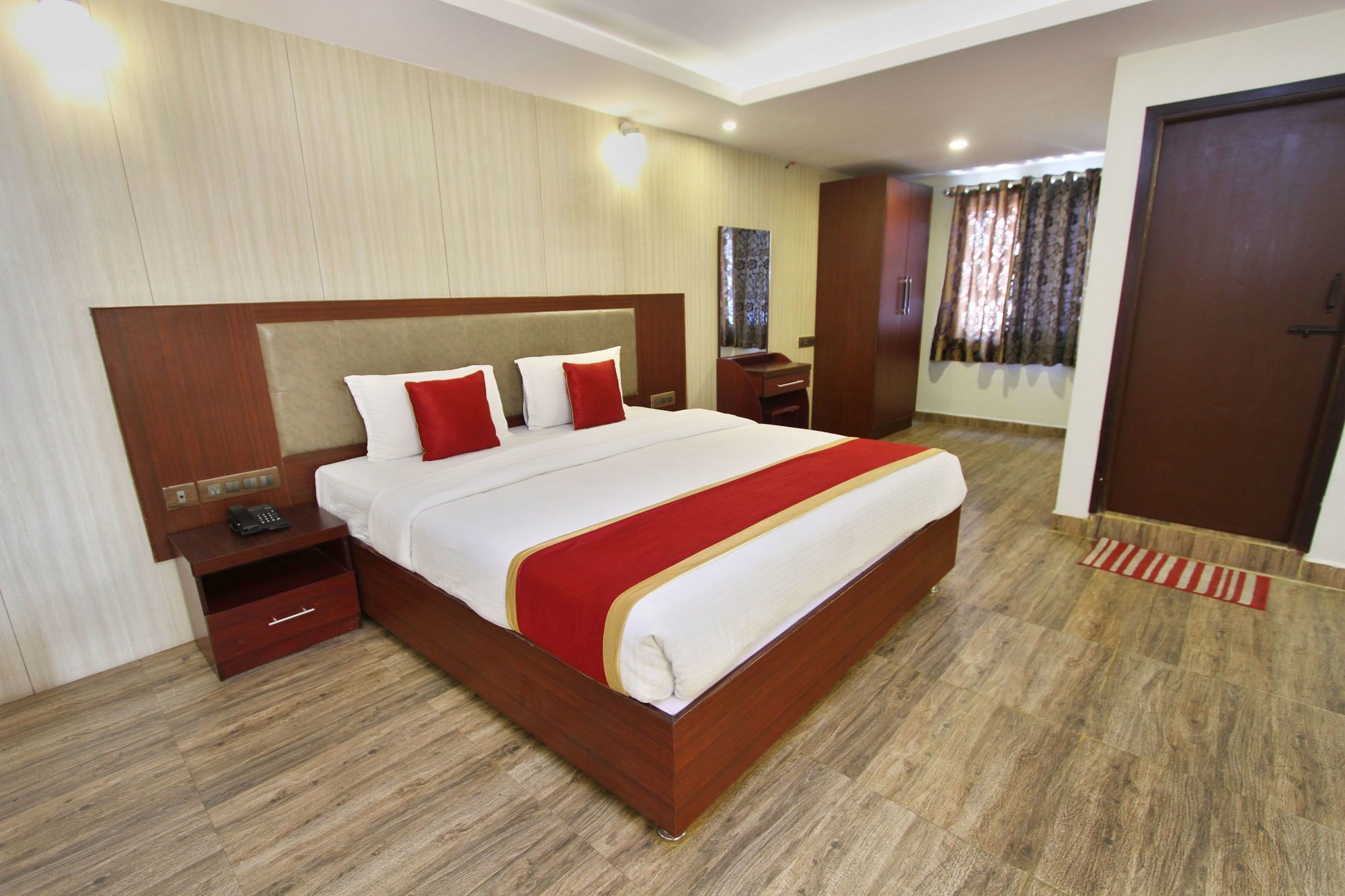 Hotel Oyo 5488 The Libra Bangalore