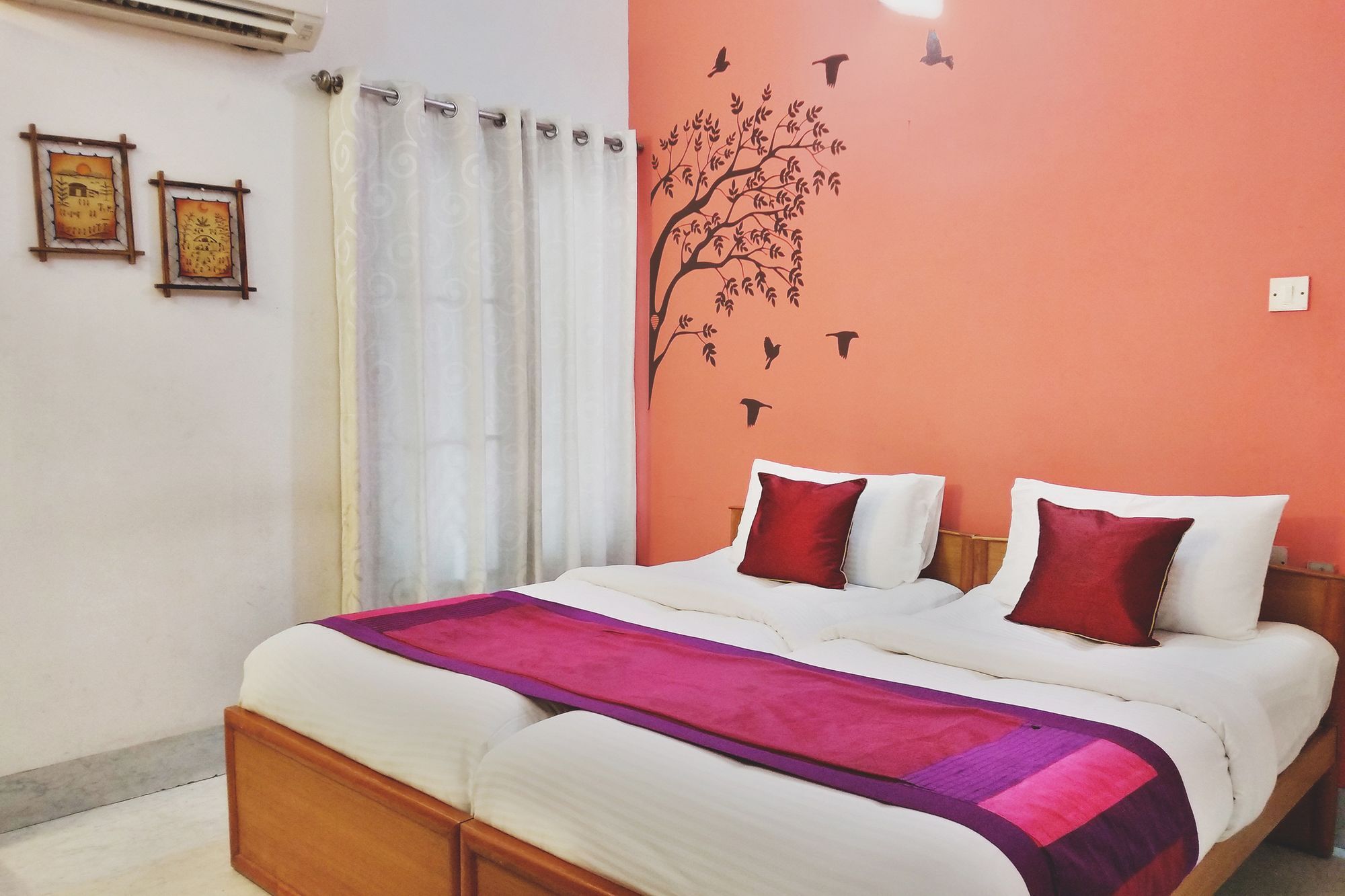 Oyo Btm 2nd Stage Silk Board Hotel Bangalore