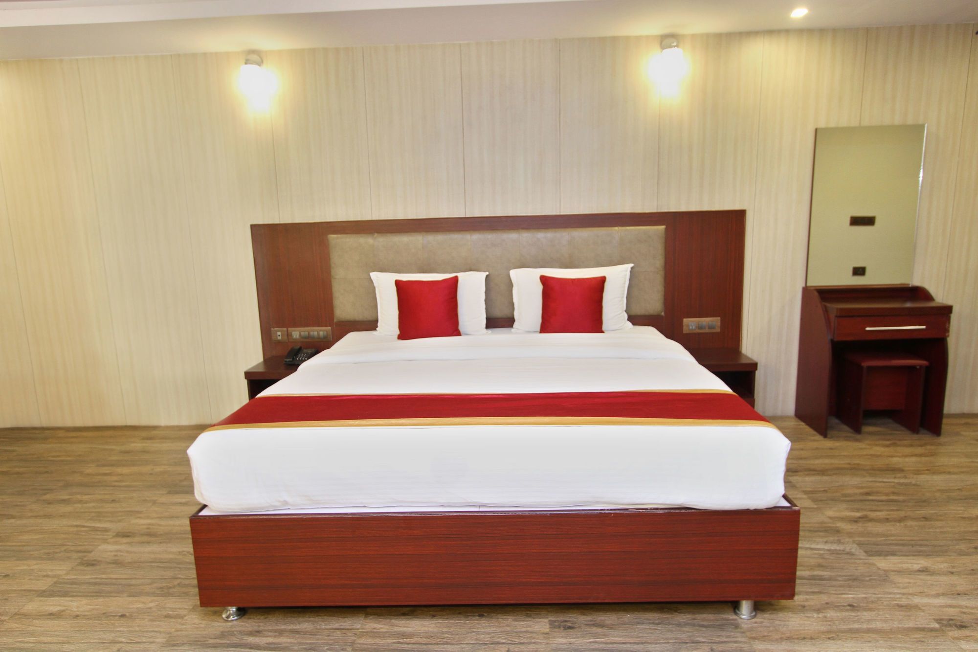 Hotel Oyo 5488 The Libra 3*