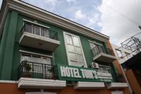 Toms Hotel 3*