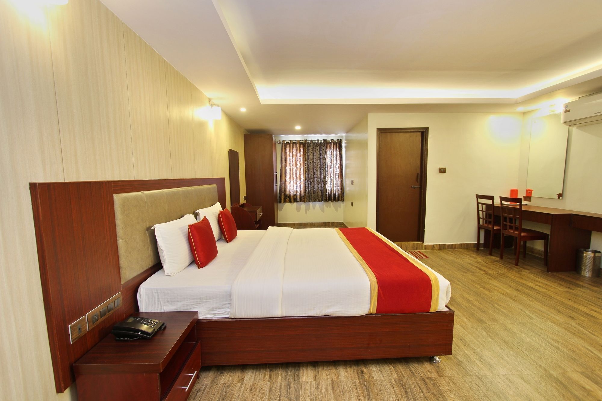 Hotel Oyo 5488 The Libra 3*