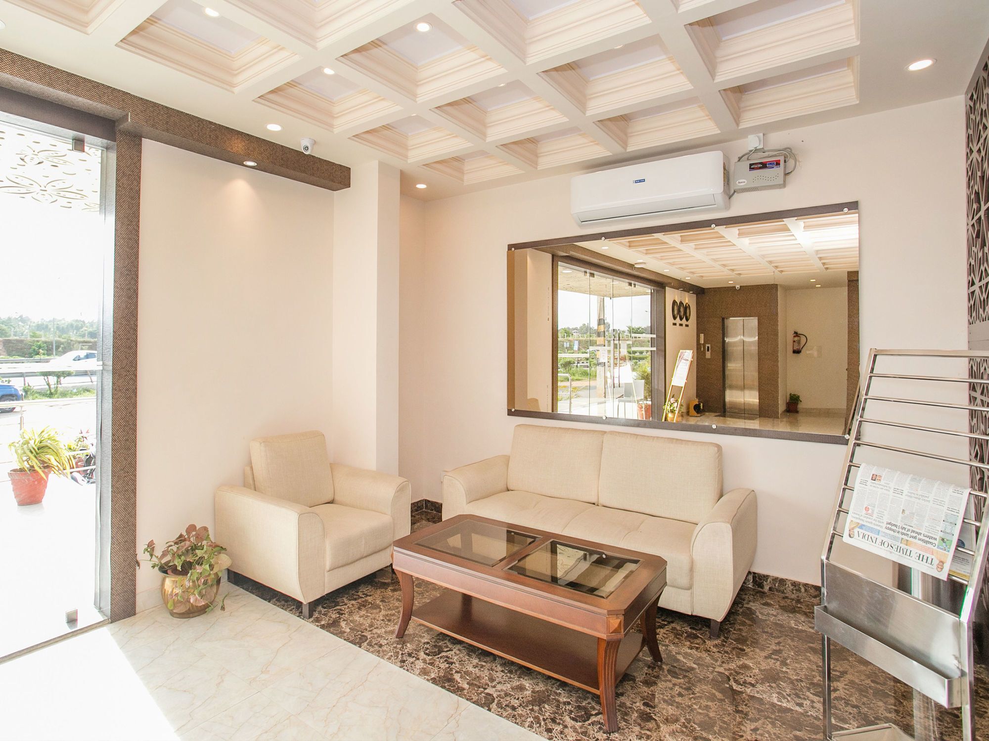 Hotel Oyo 15865 Passport Bangalore