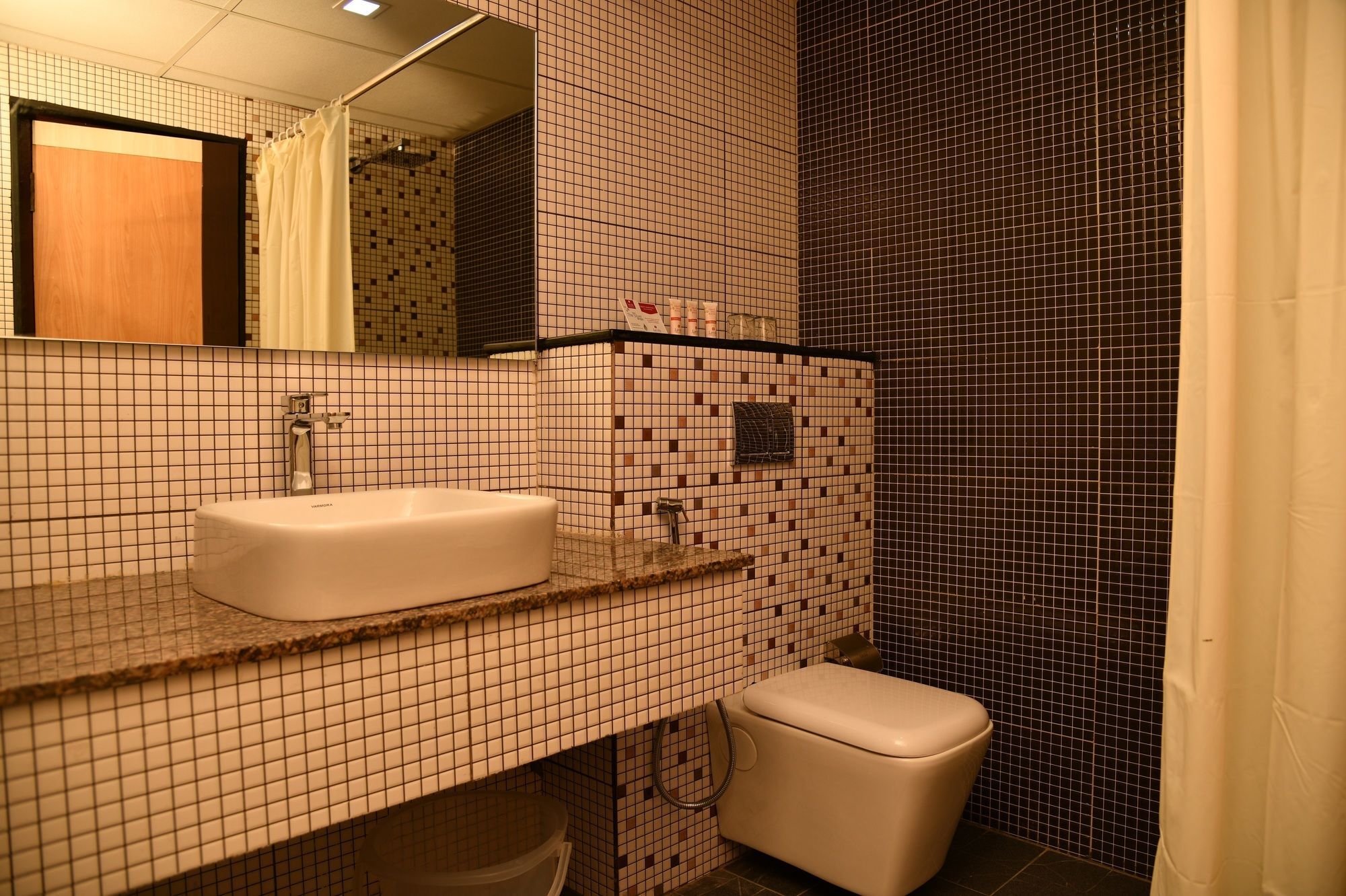 Hotel Lords Eco Bangalore