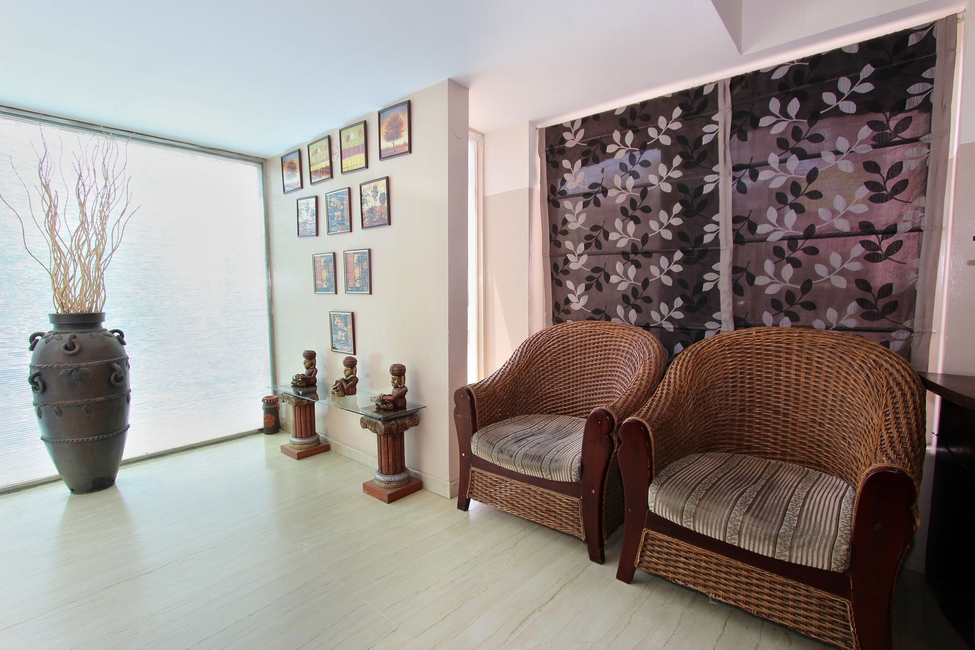 Oyo 289 Maharaja Signal Hotel Bangalore