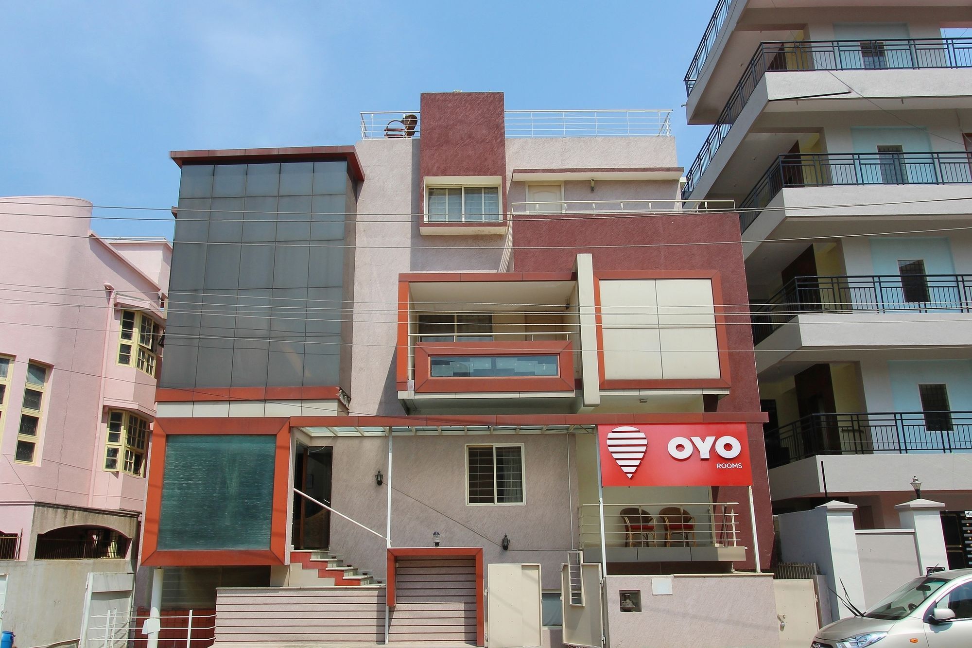 Hotel Oyo 289 Maharaja Signal