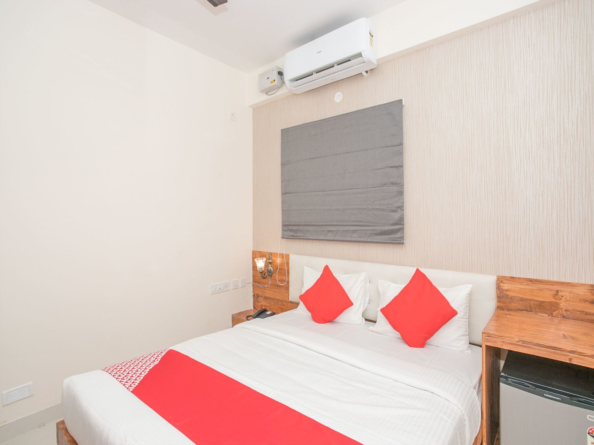 Oyo 12045 Dollars Nest 2*