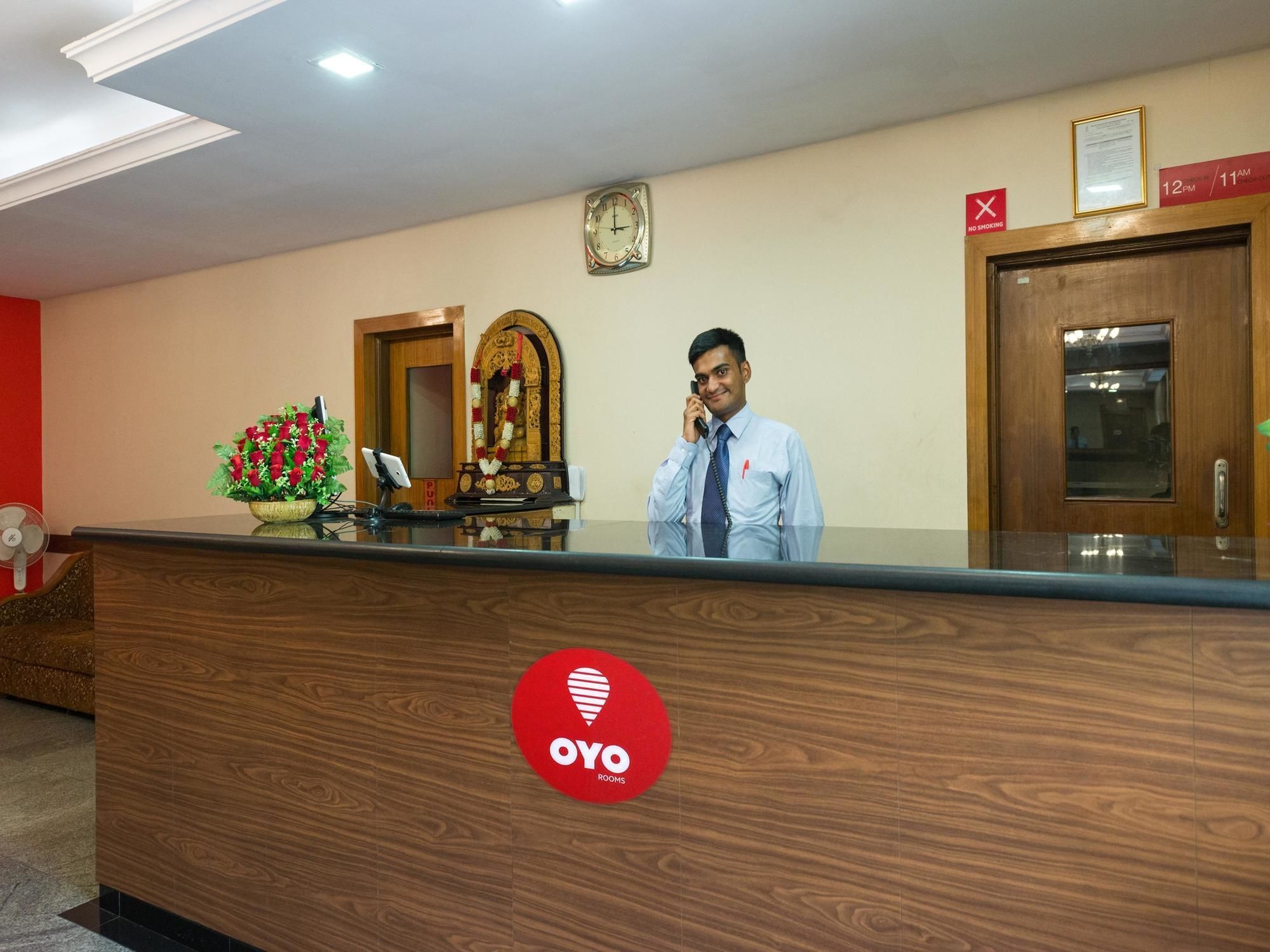 Oyo 3722 Stayeasy Majestic Hotel 3*