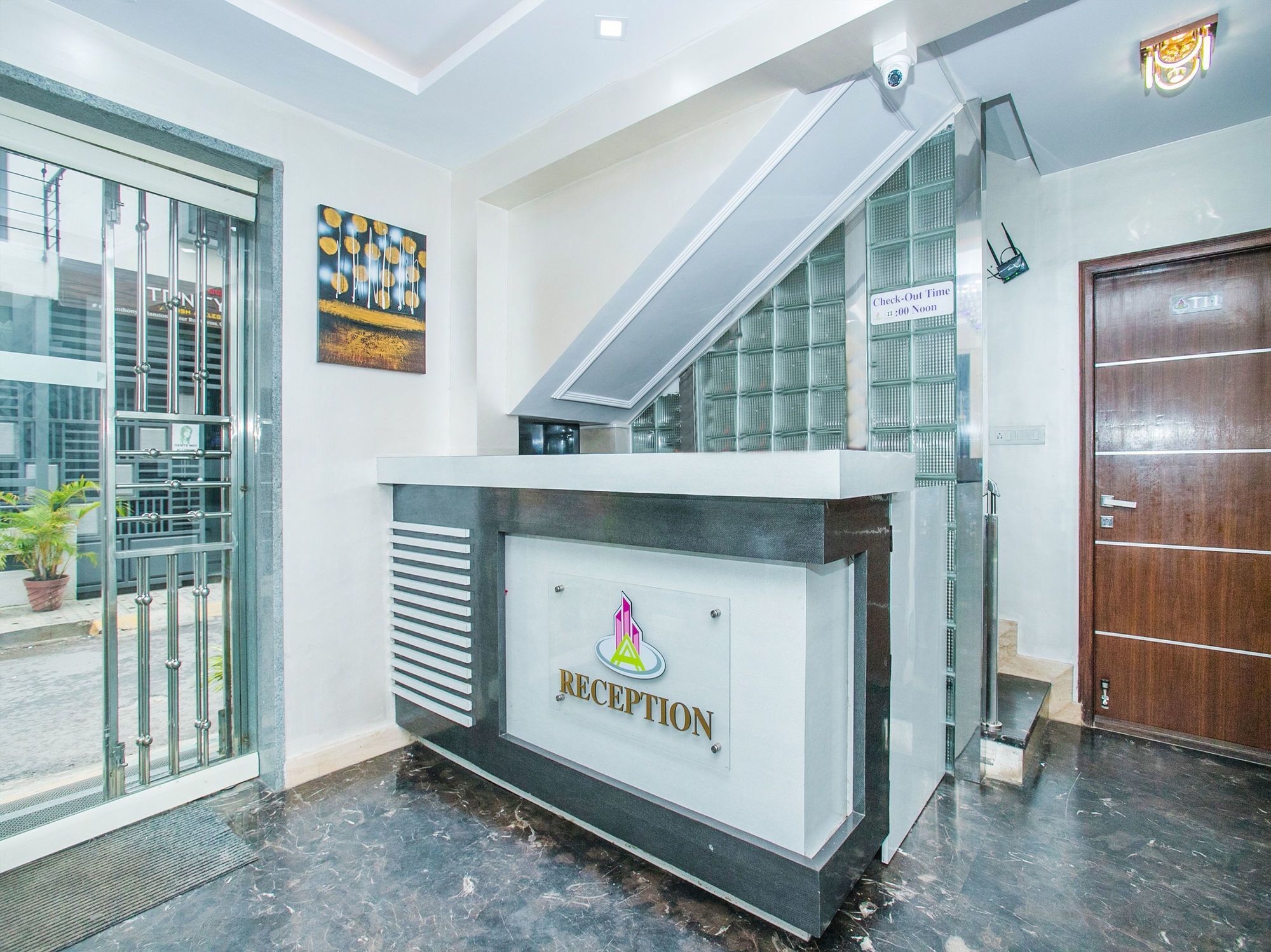 Hotel Oyo 16455 Amazing