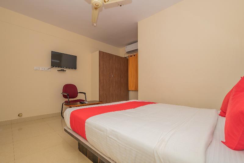 Hotel Oyo 28778 La Melodie 3*